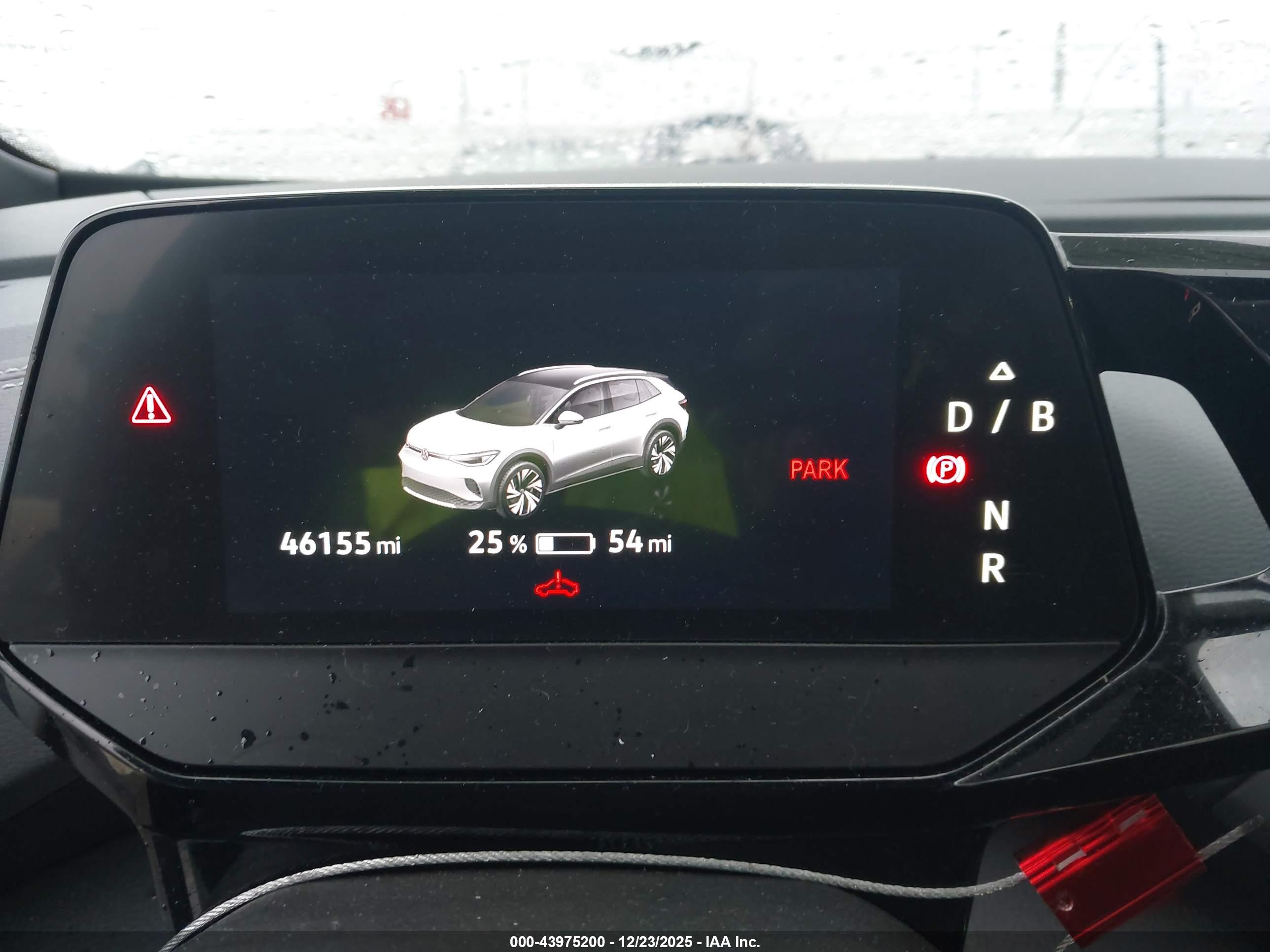 VOLKSWAGEN ID.4 image 7