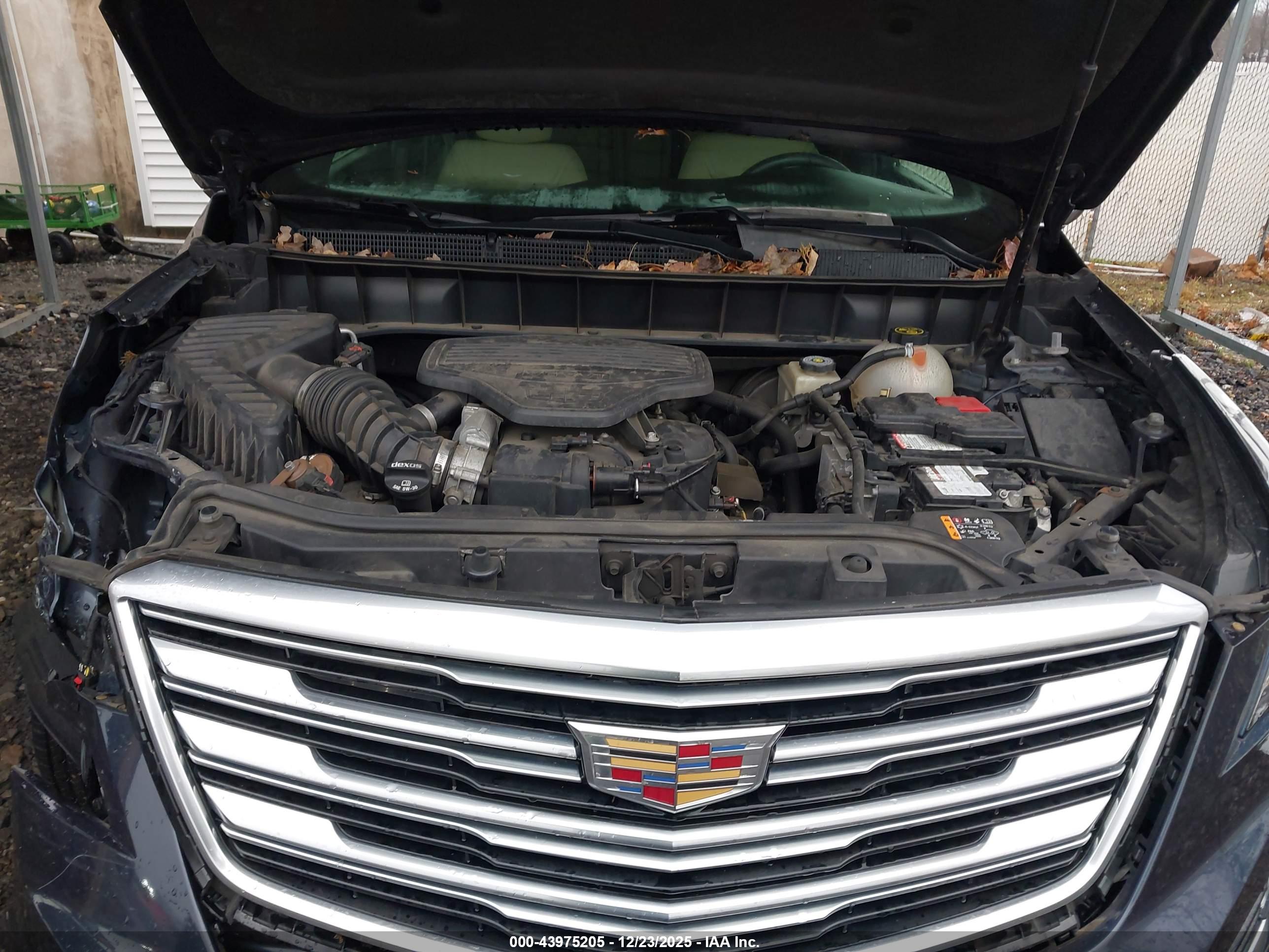 CADILLAC XT5 image 10