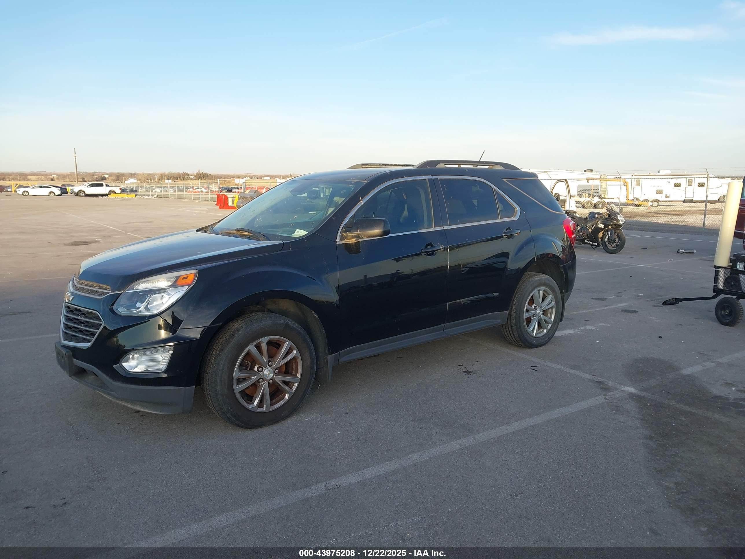 CHEVROLET EQUINOX image 2