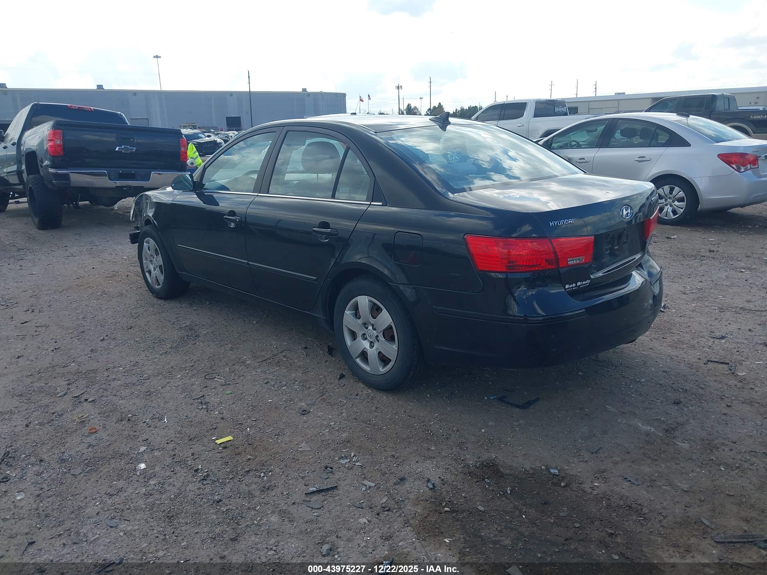 HYUNDAI SONATA image 3