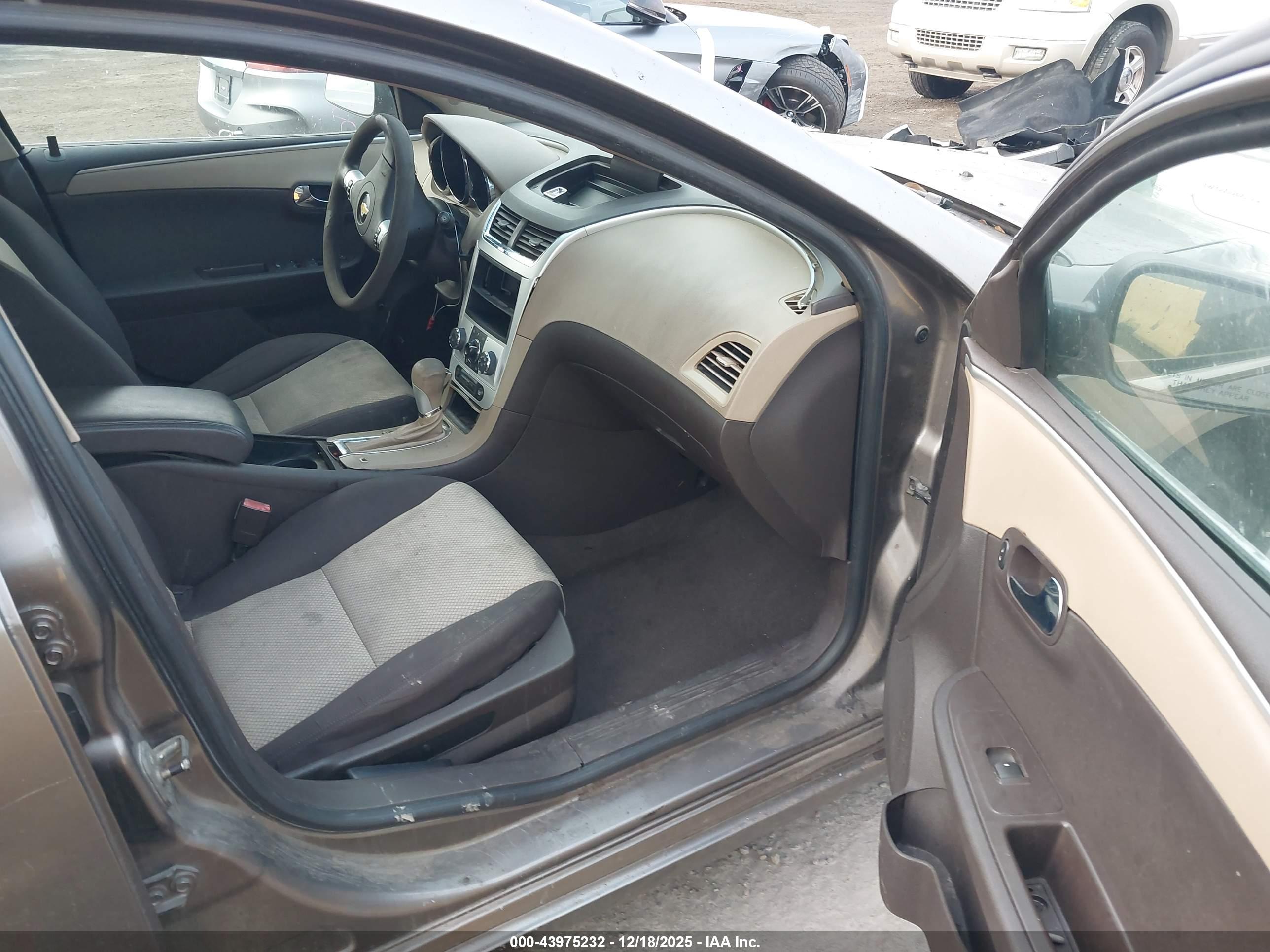 CHEVROLET MALIBU image 5