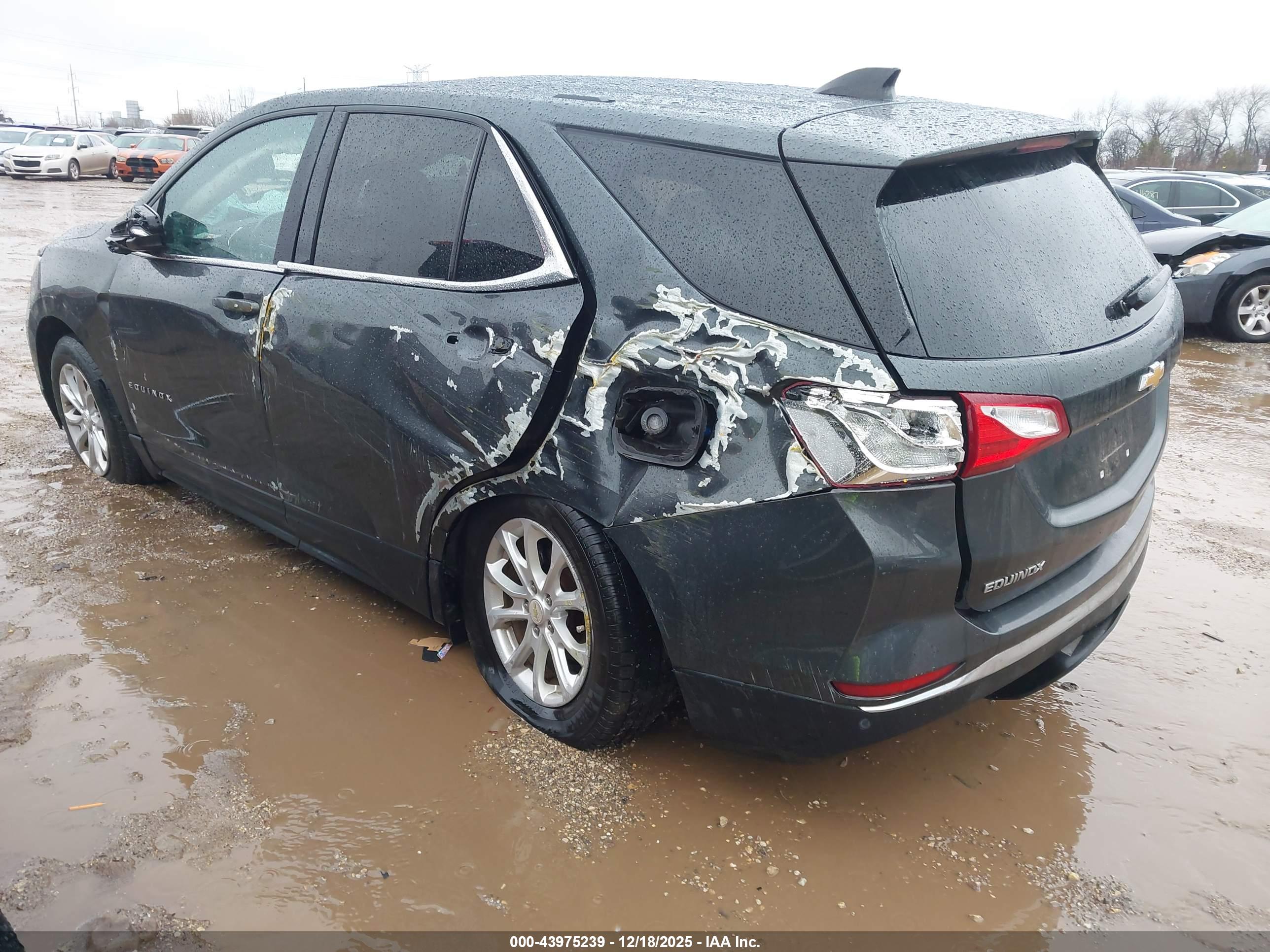 CHEVROLET EQUINOX image 3