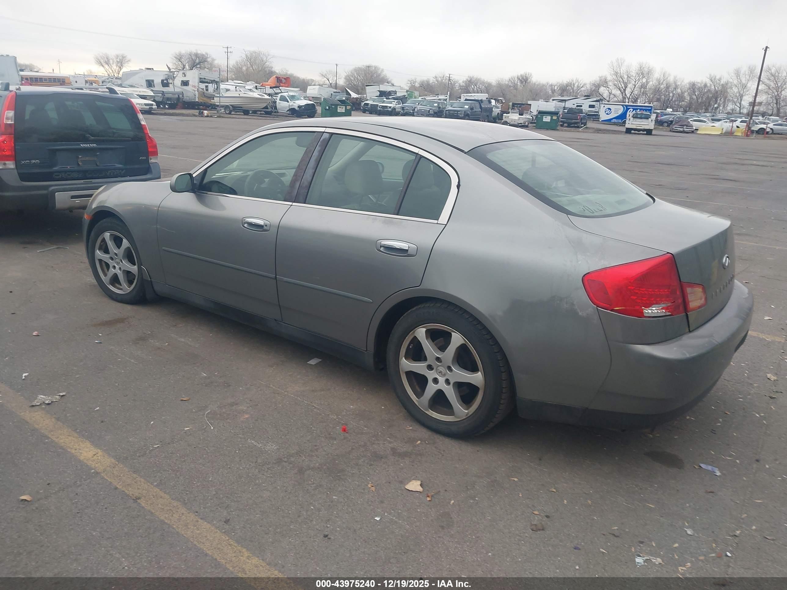 INFINITI G35 image 3