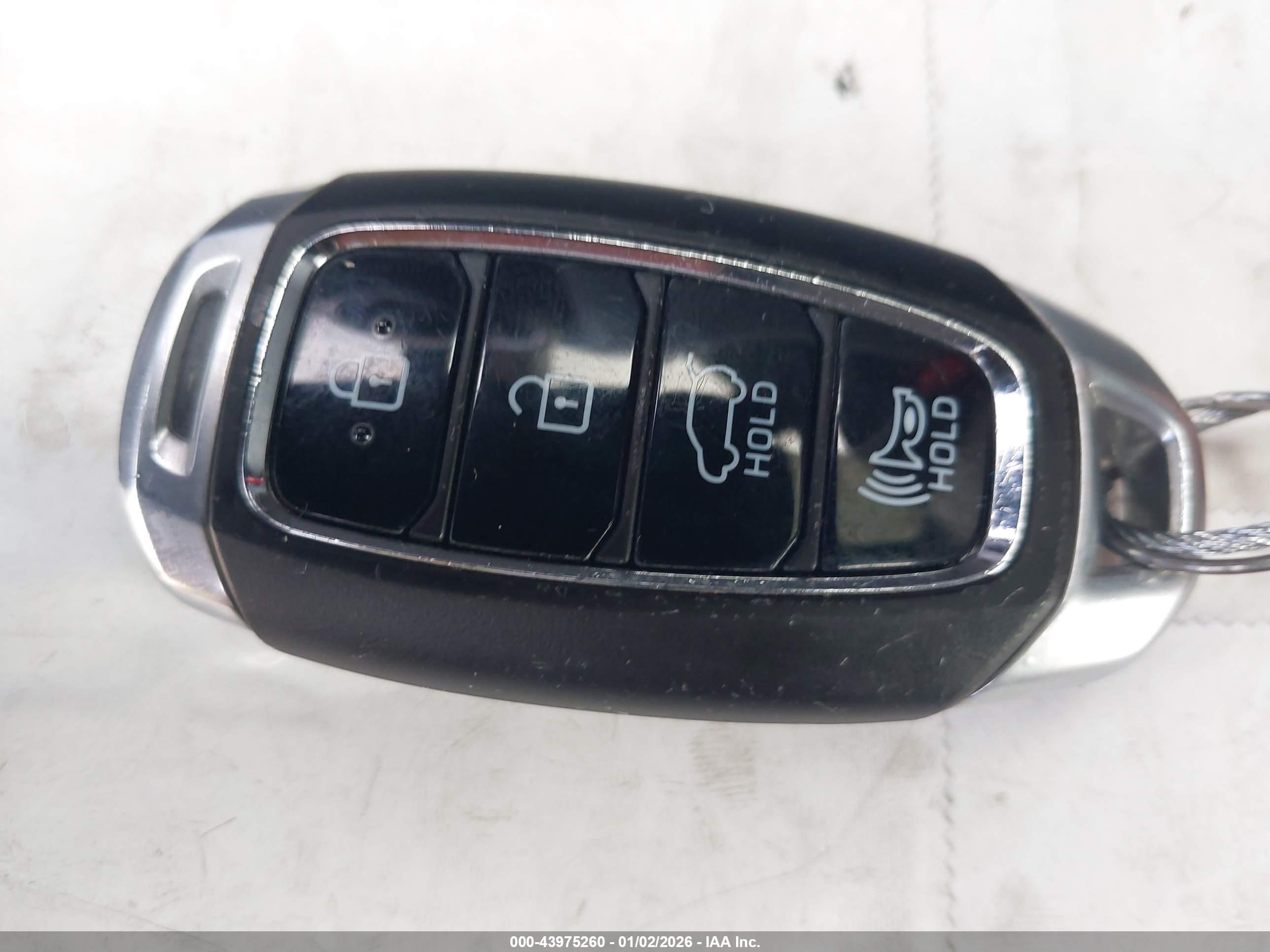 HYUNDAI KONA image 11