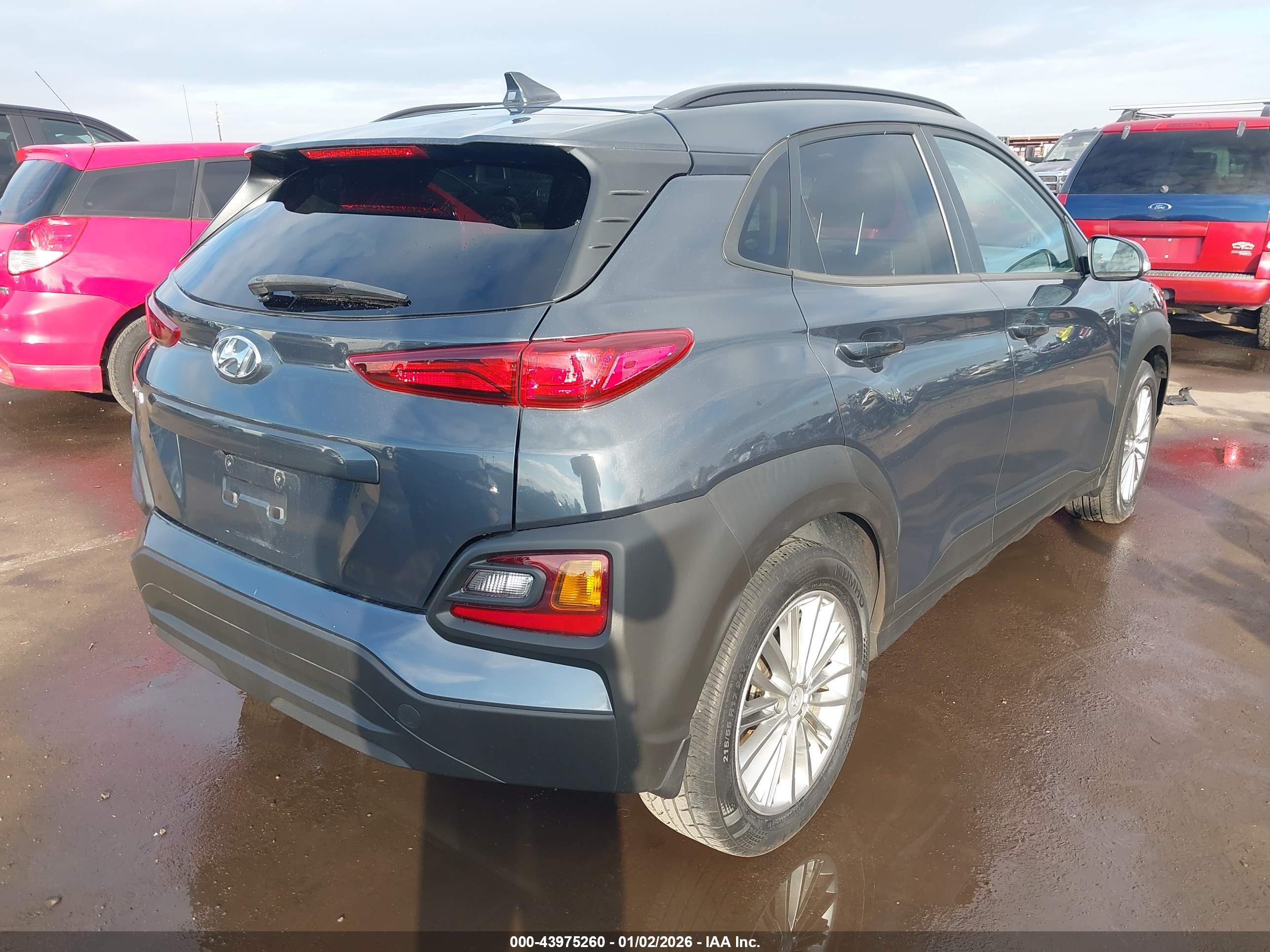 HYUNDAI KONA image 4