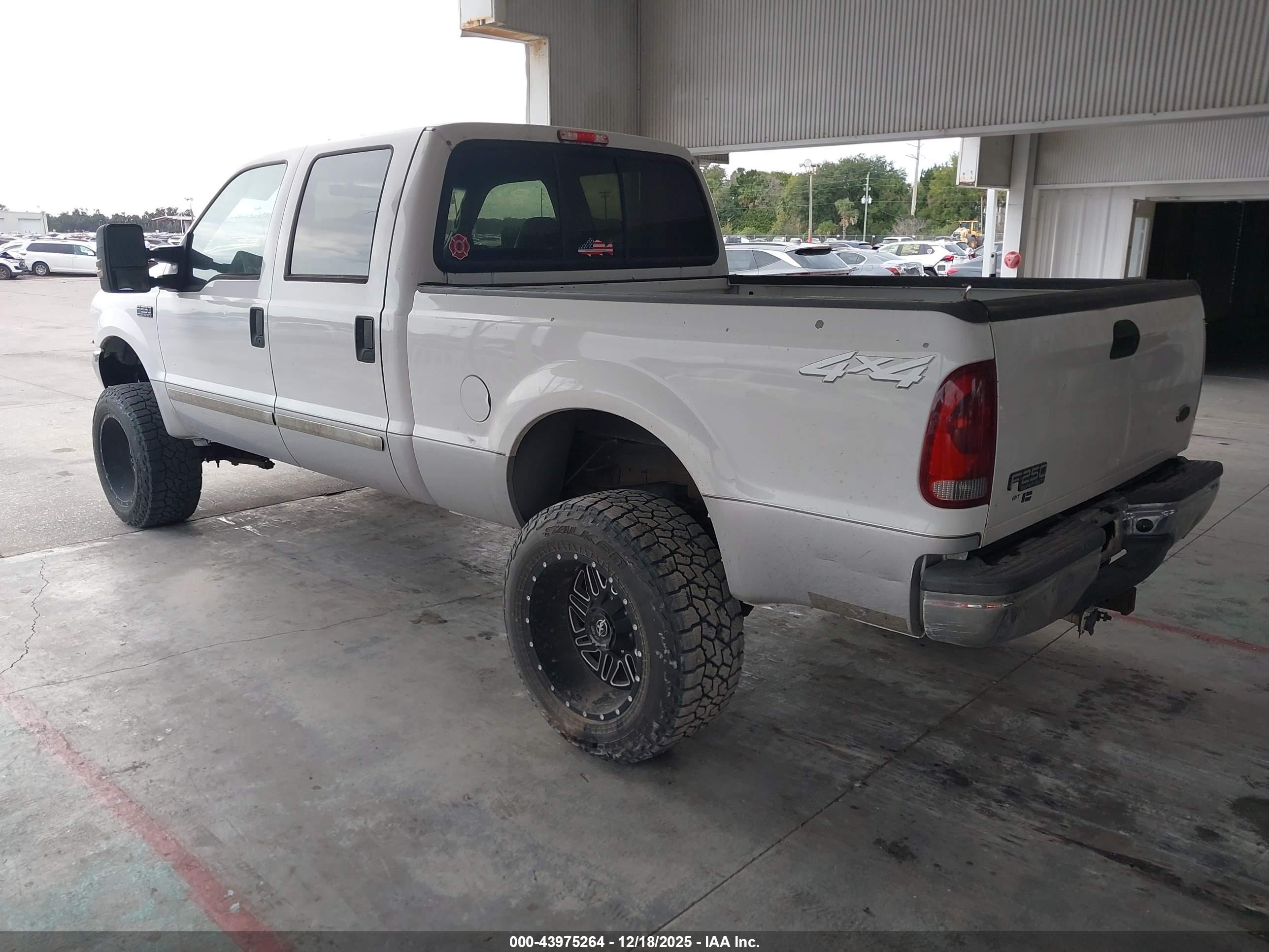 FORD F-250 image 3
