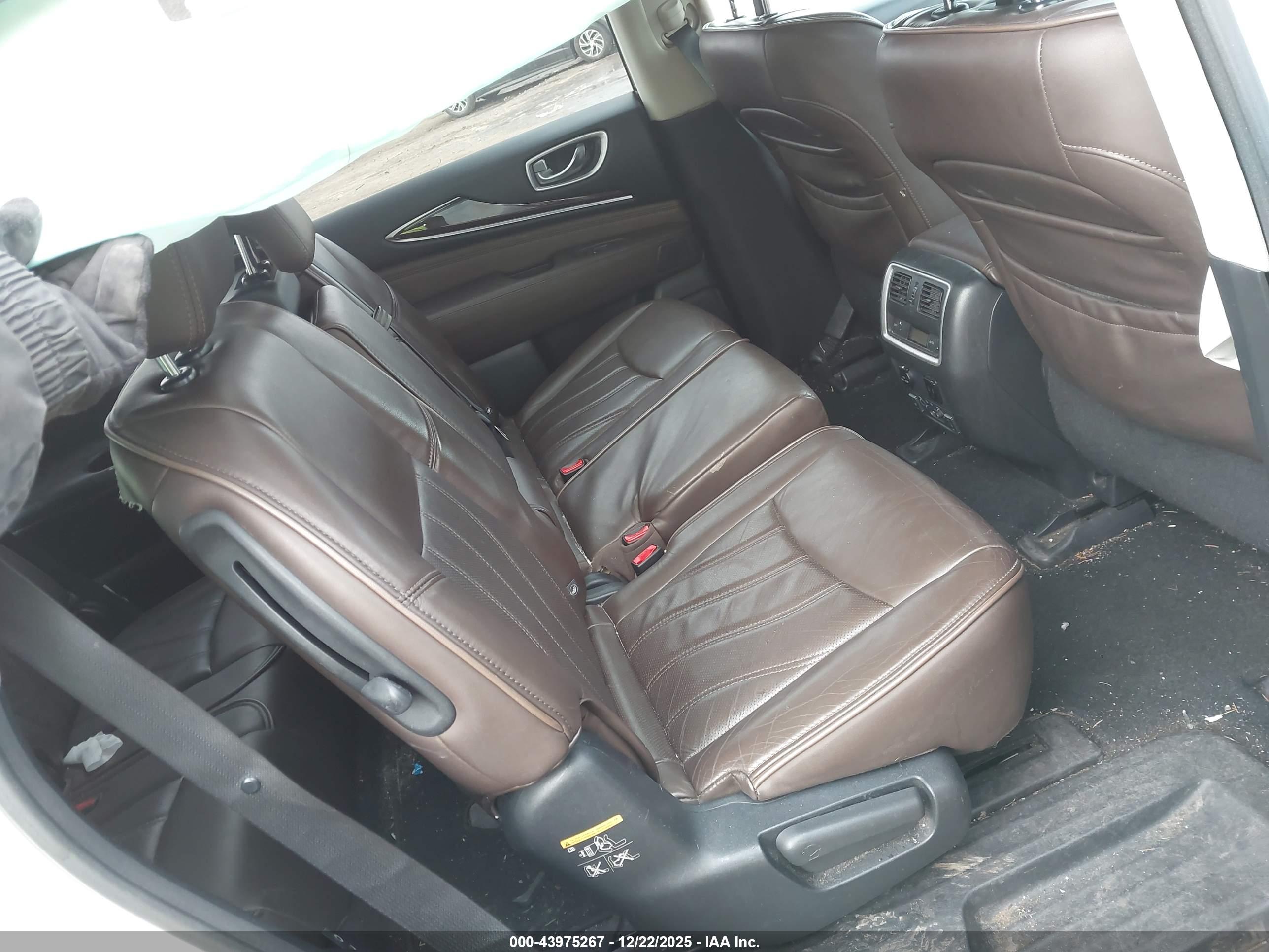 INFINITI QX60 image 8