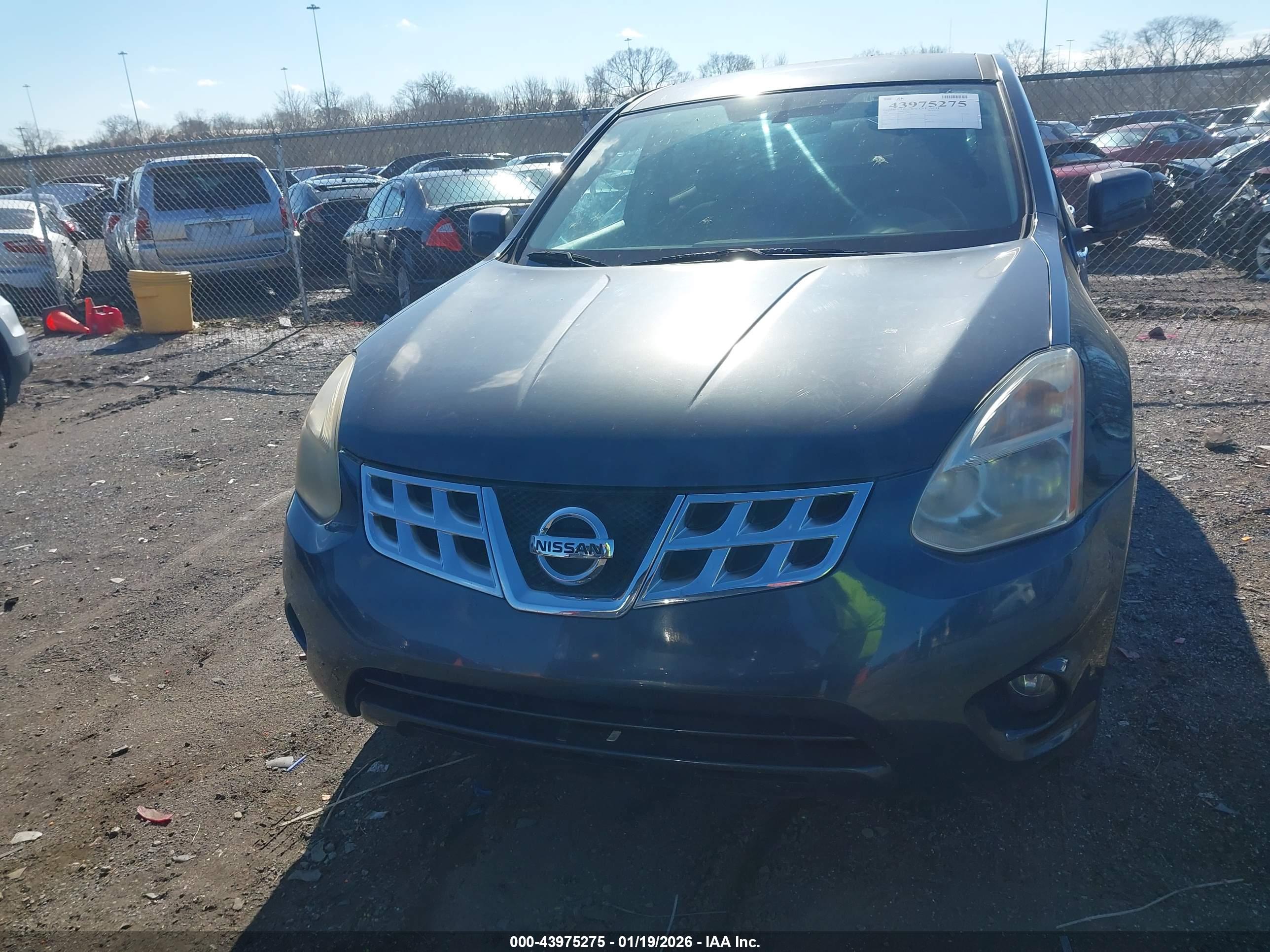 NISSAN ROGUE image 6