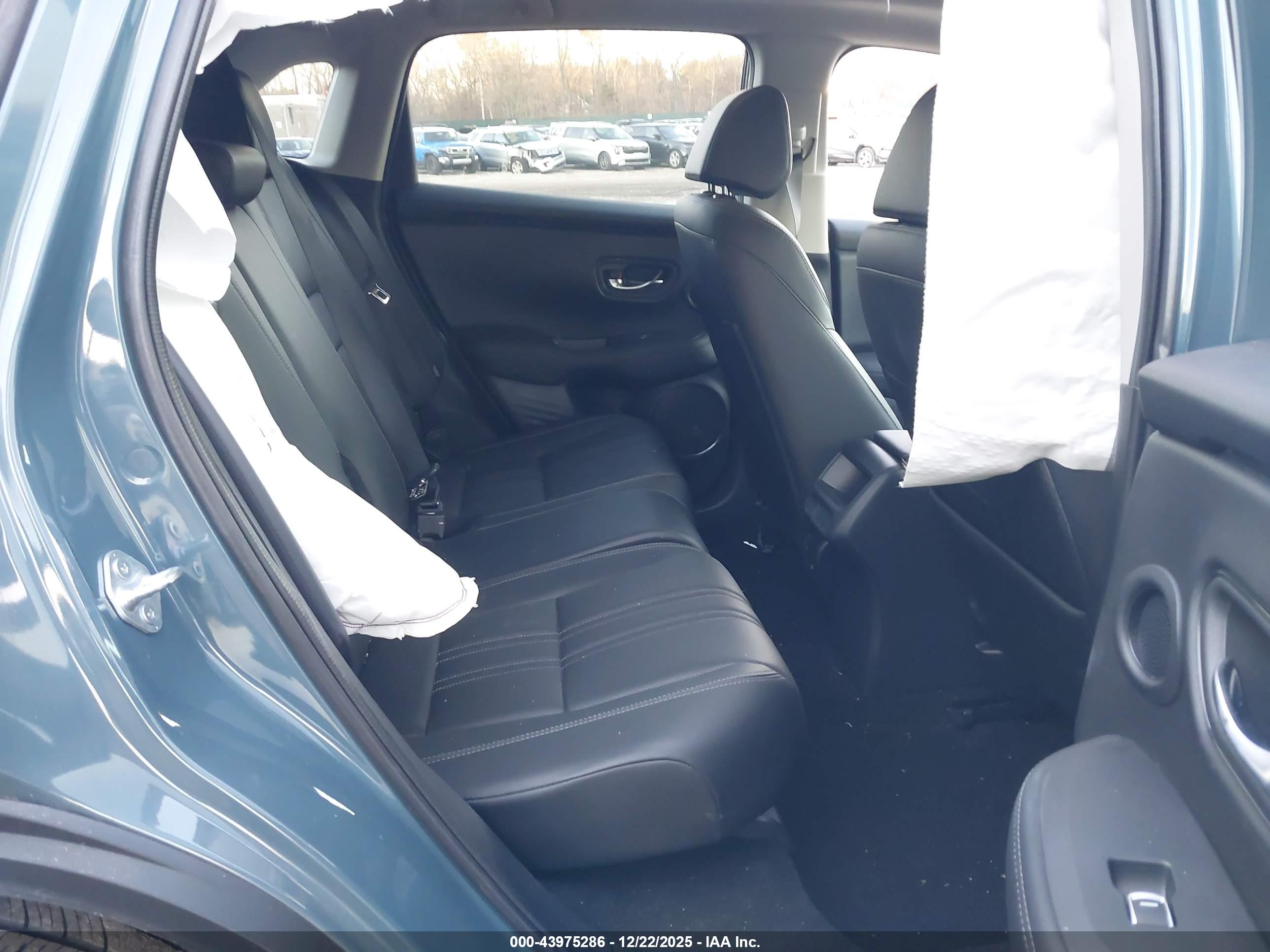HONDA HR-V image 8