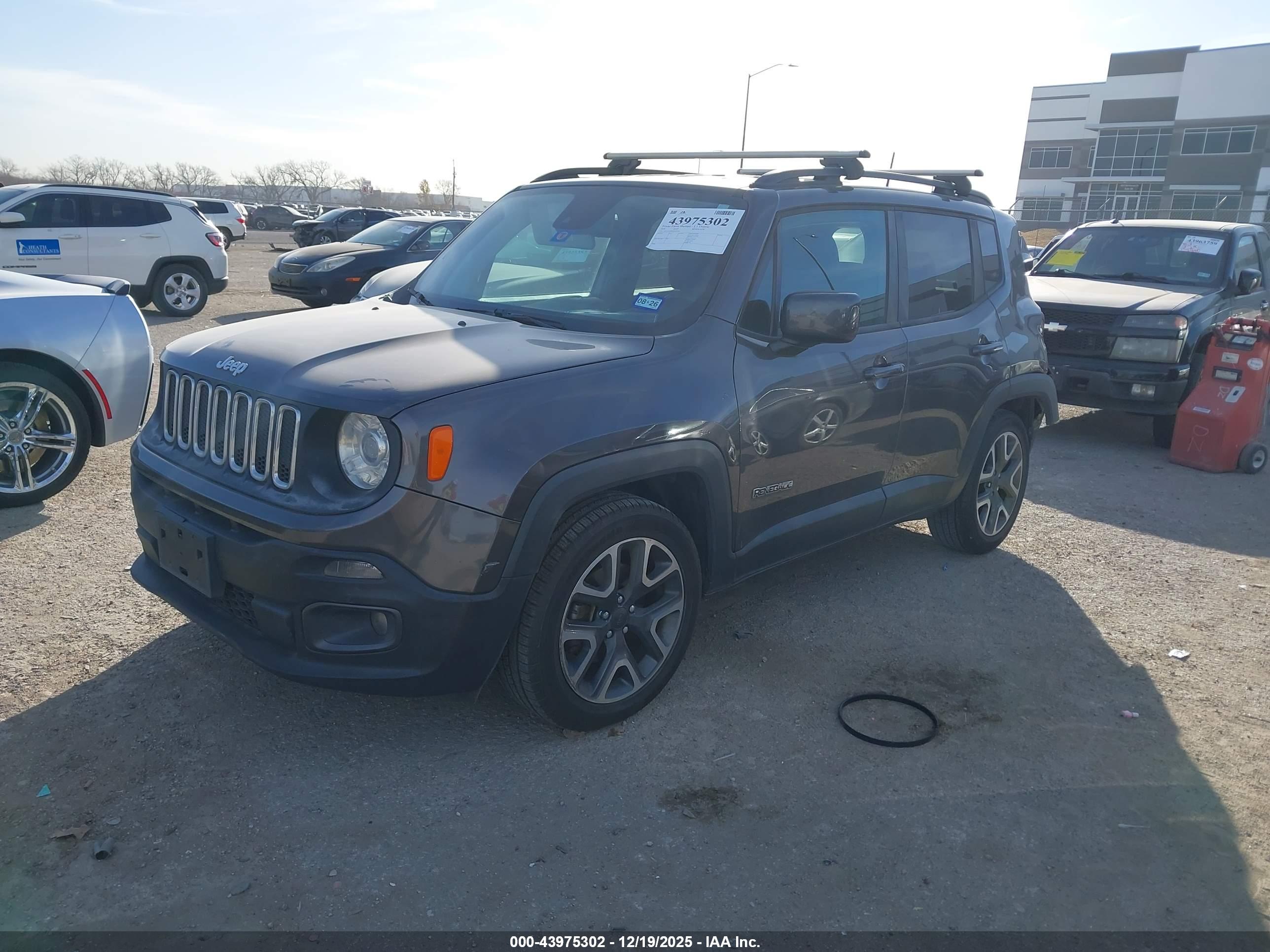 JEEP RENEGADE image 2
