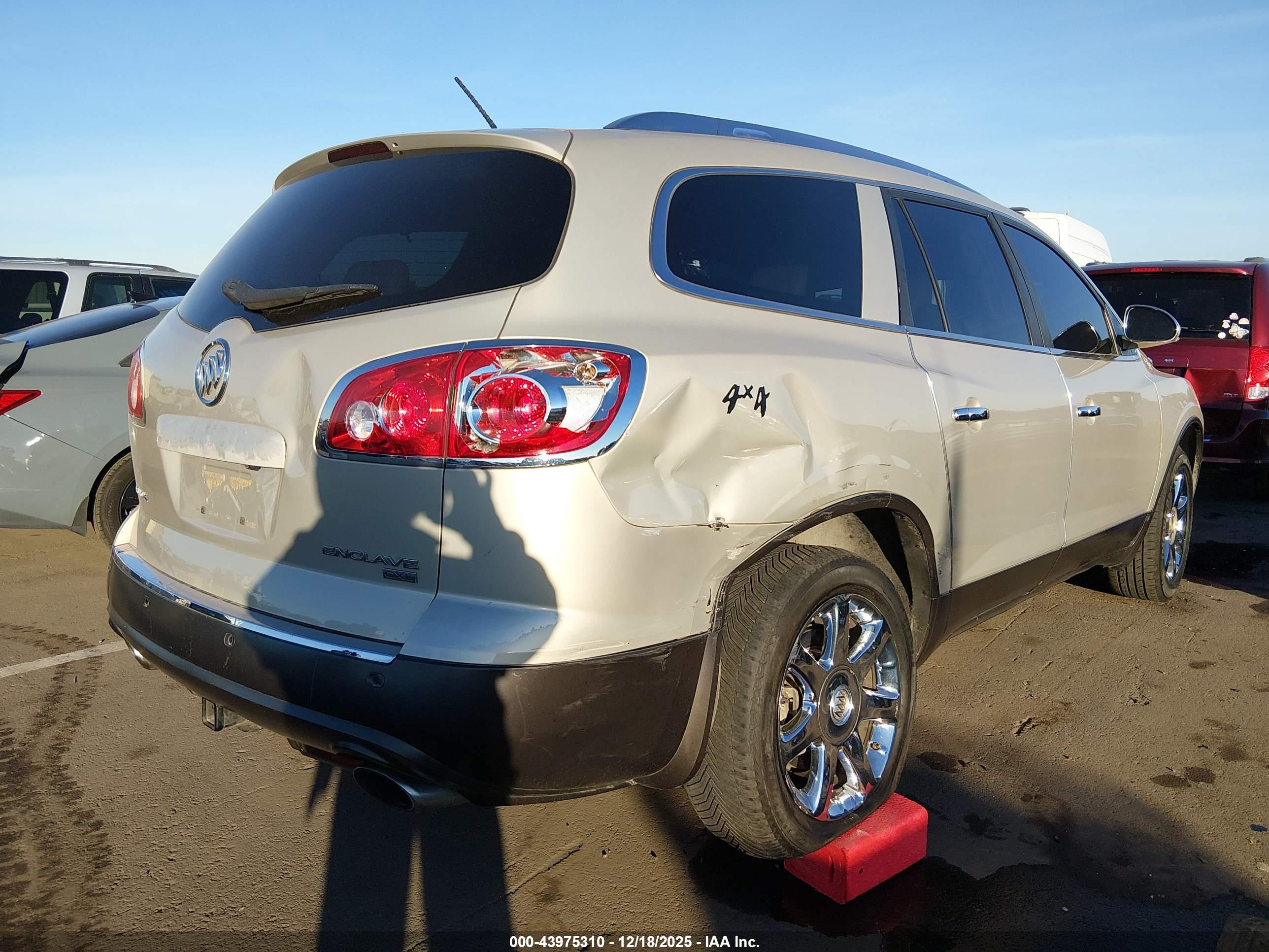 BUICK ENCLAVE image 6