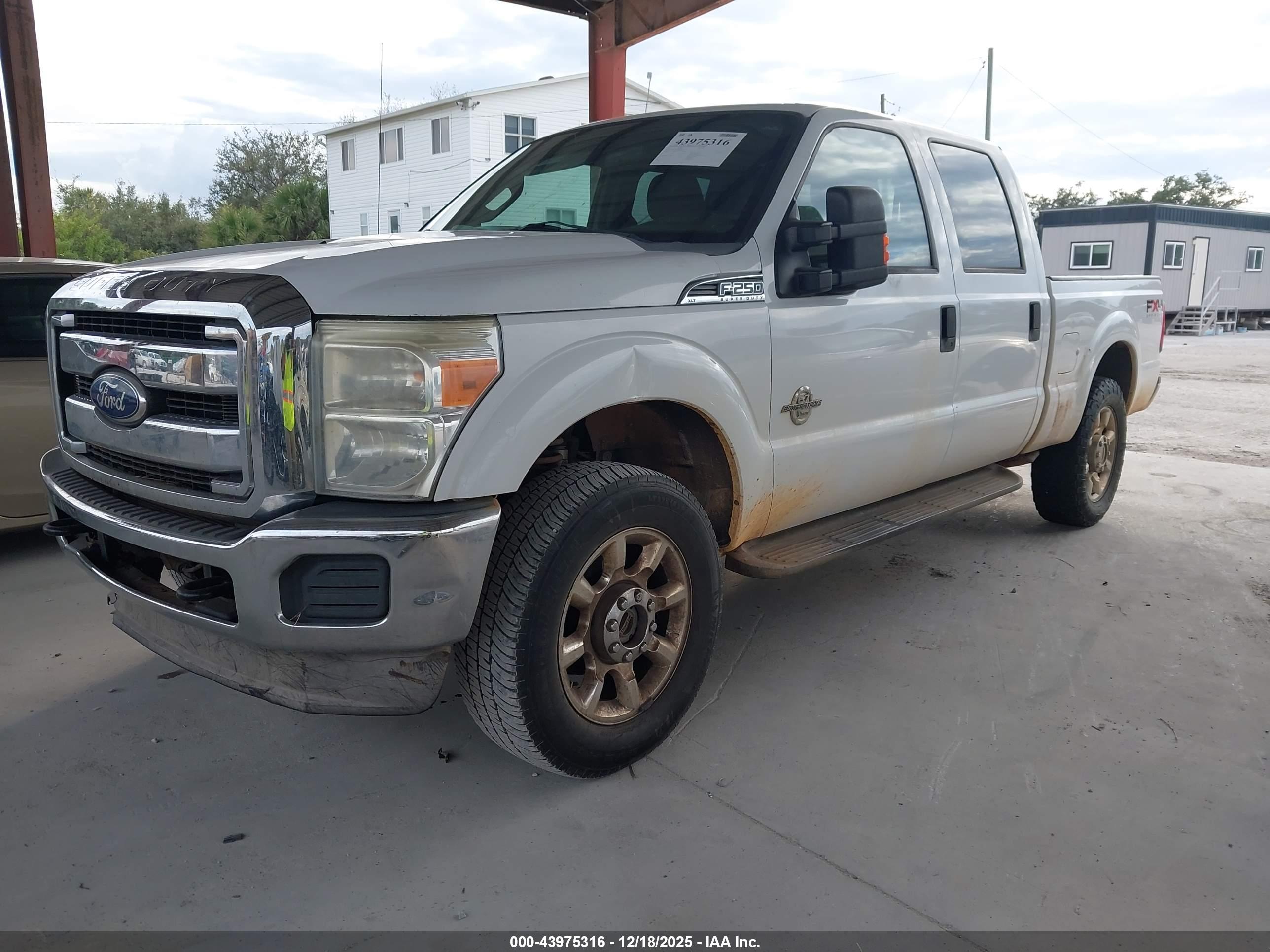 FORD F-250 image 2