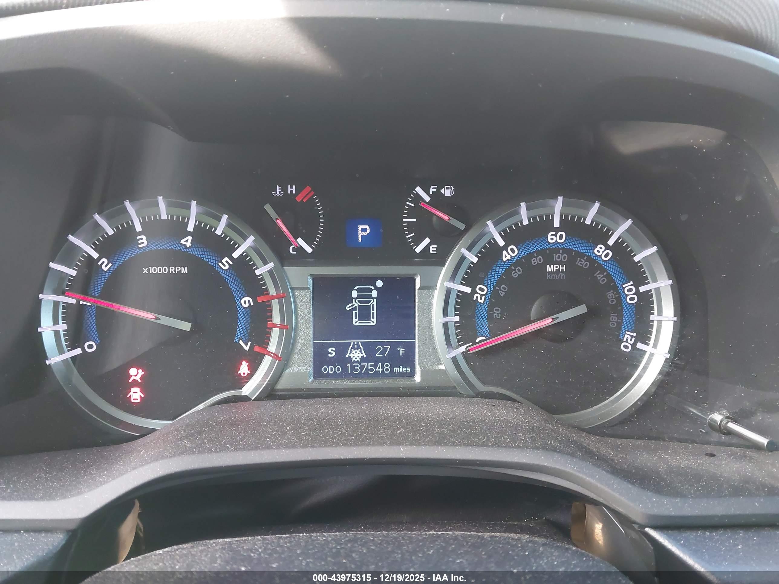 TOYOTA 4RUNNER image 7