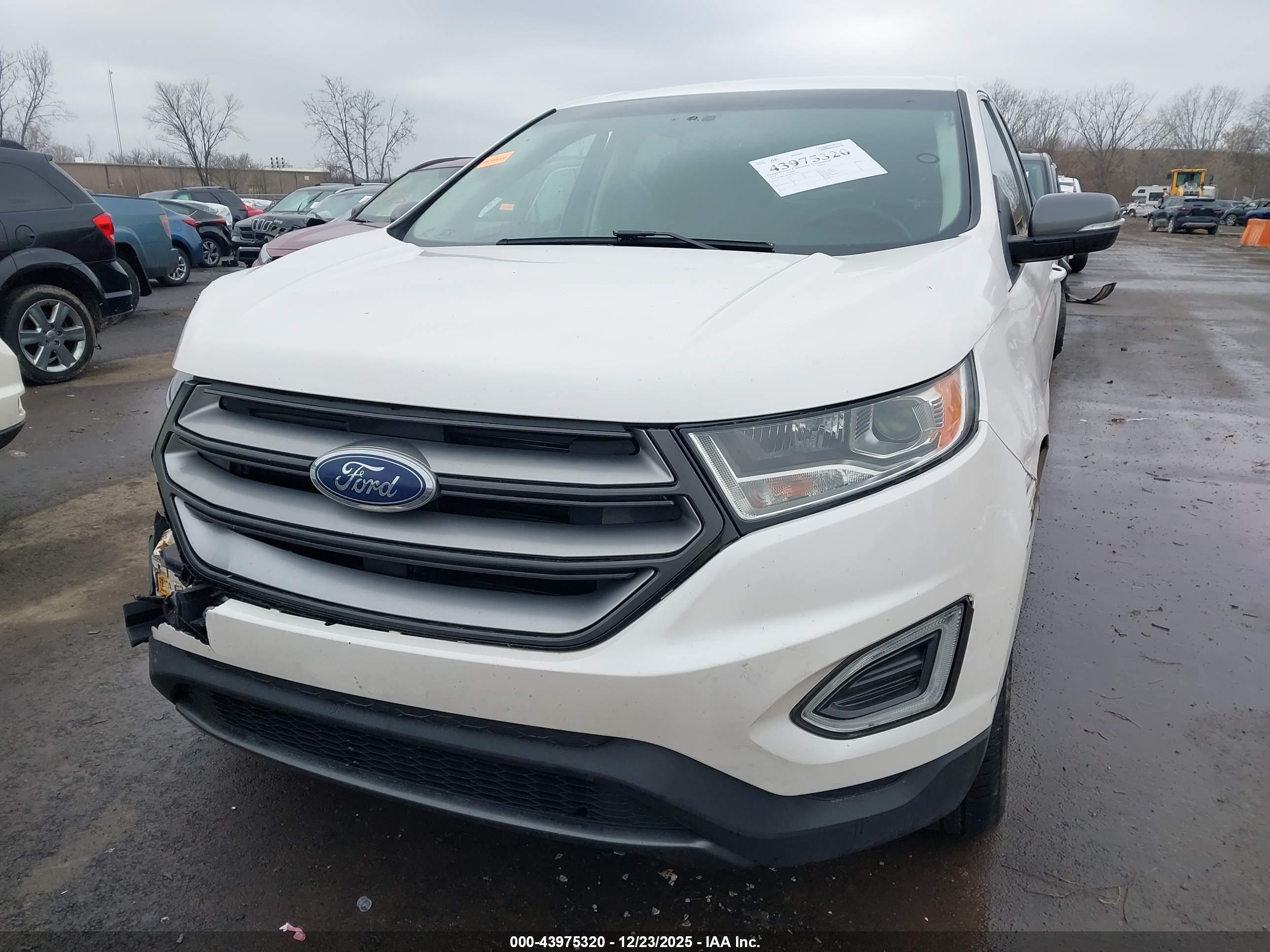 FORD EDGE image 2