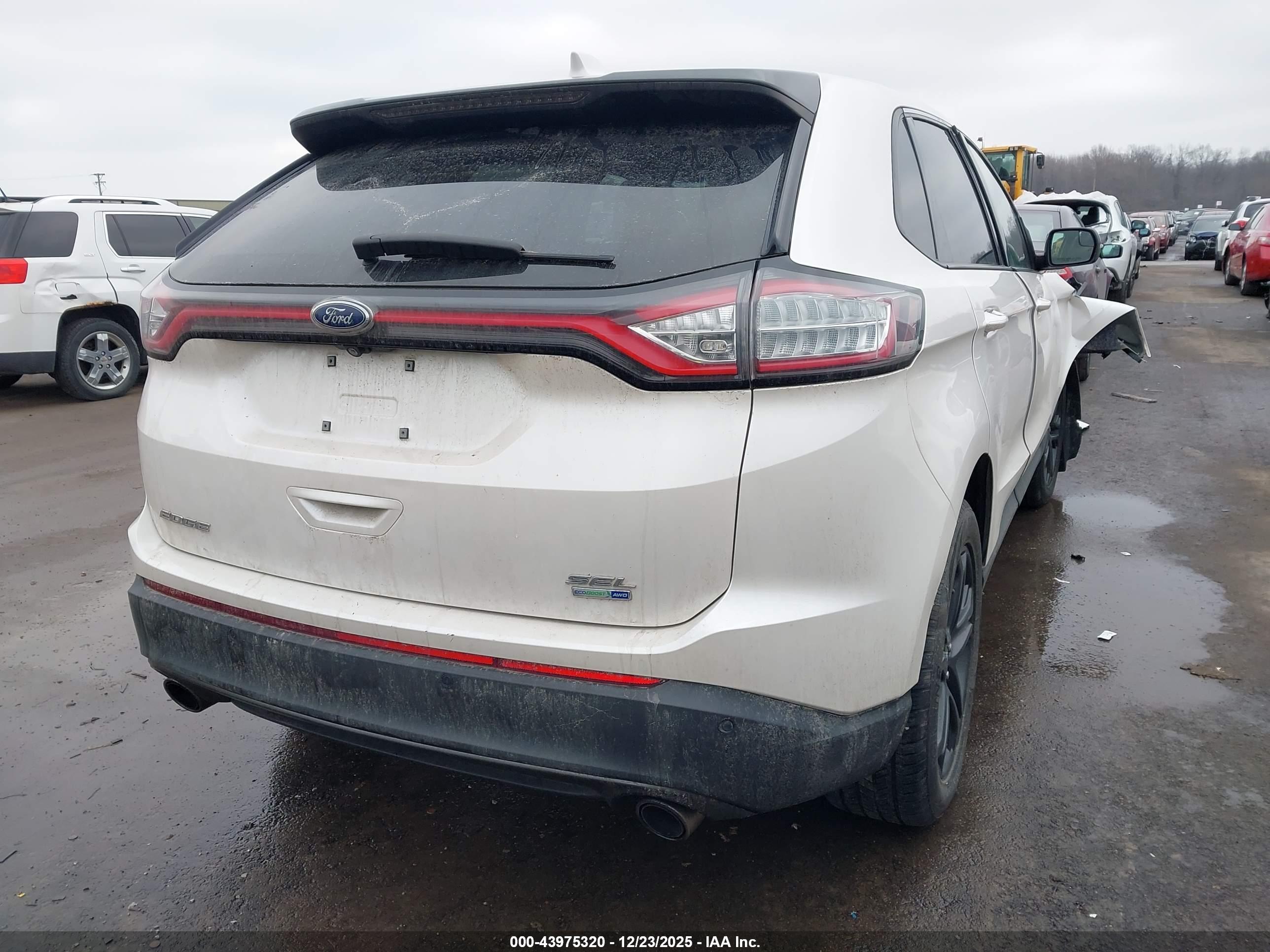 FORD EDGE image 4