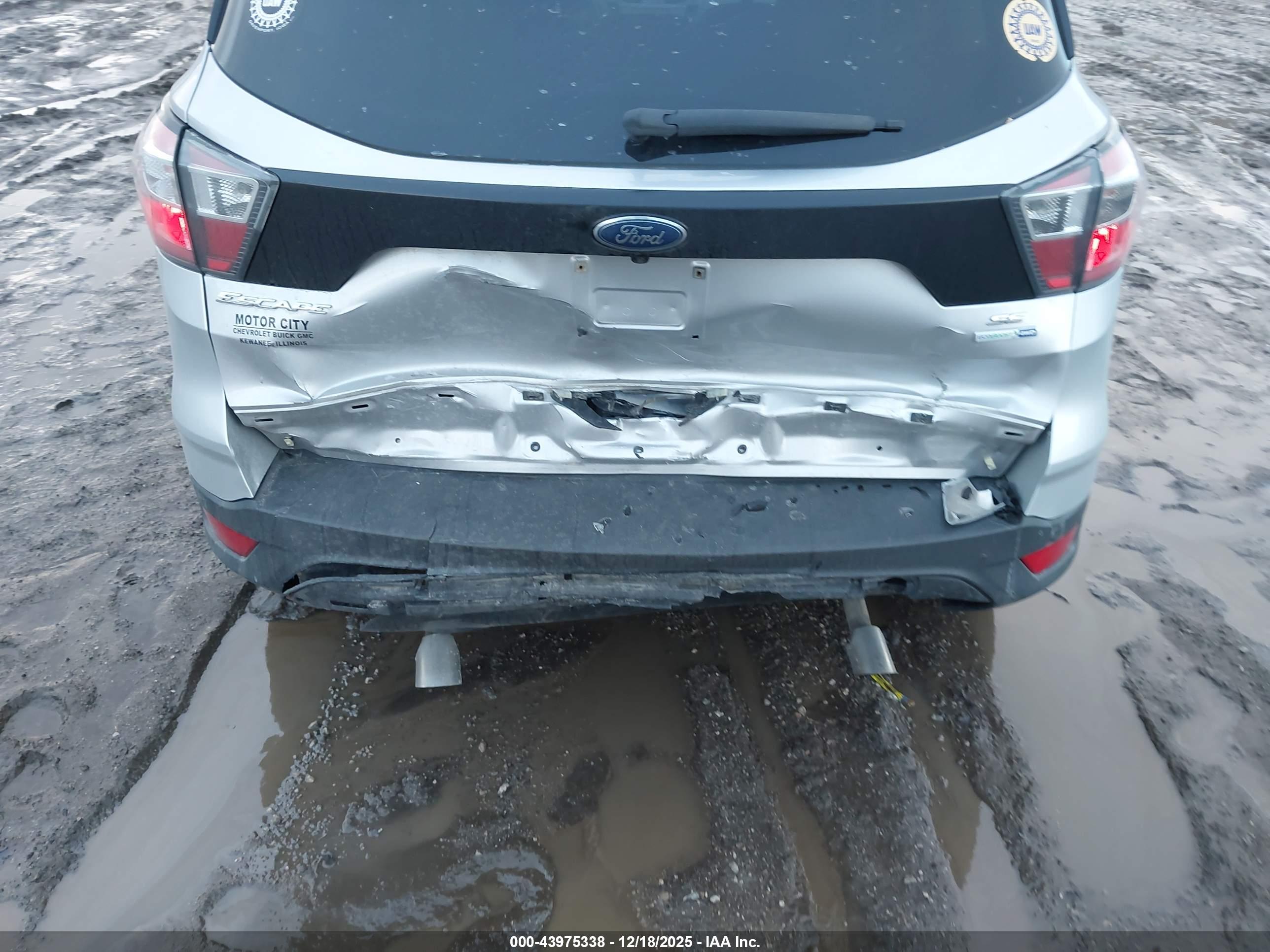 FORD ESCAPE image 6