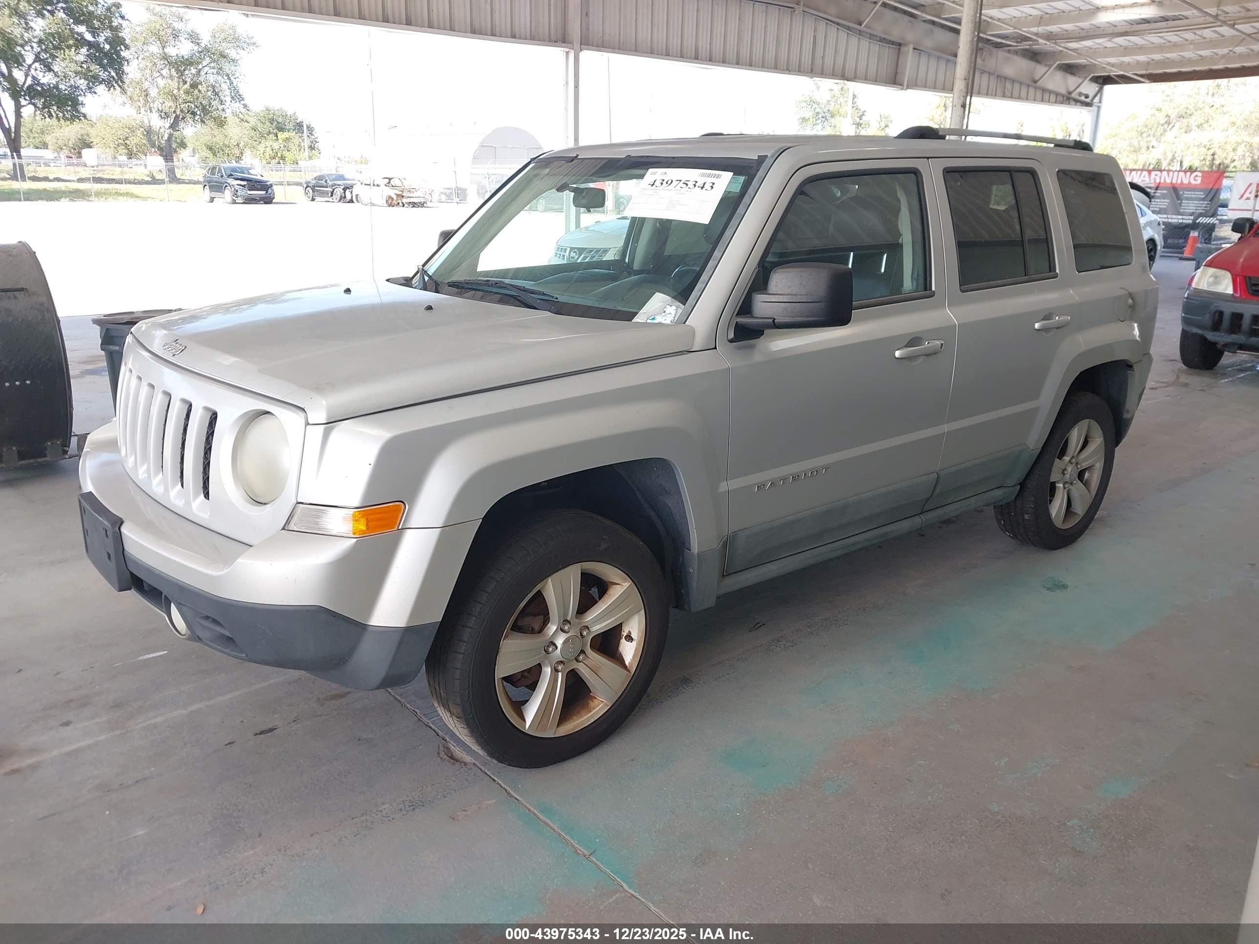 JEEP PATRIOT image 2