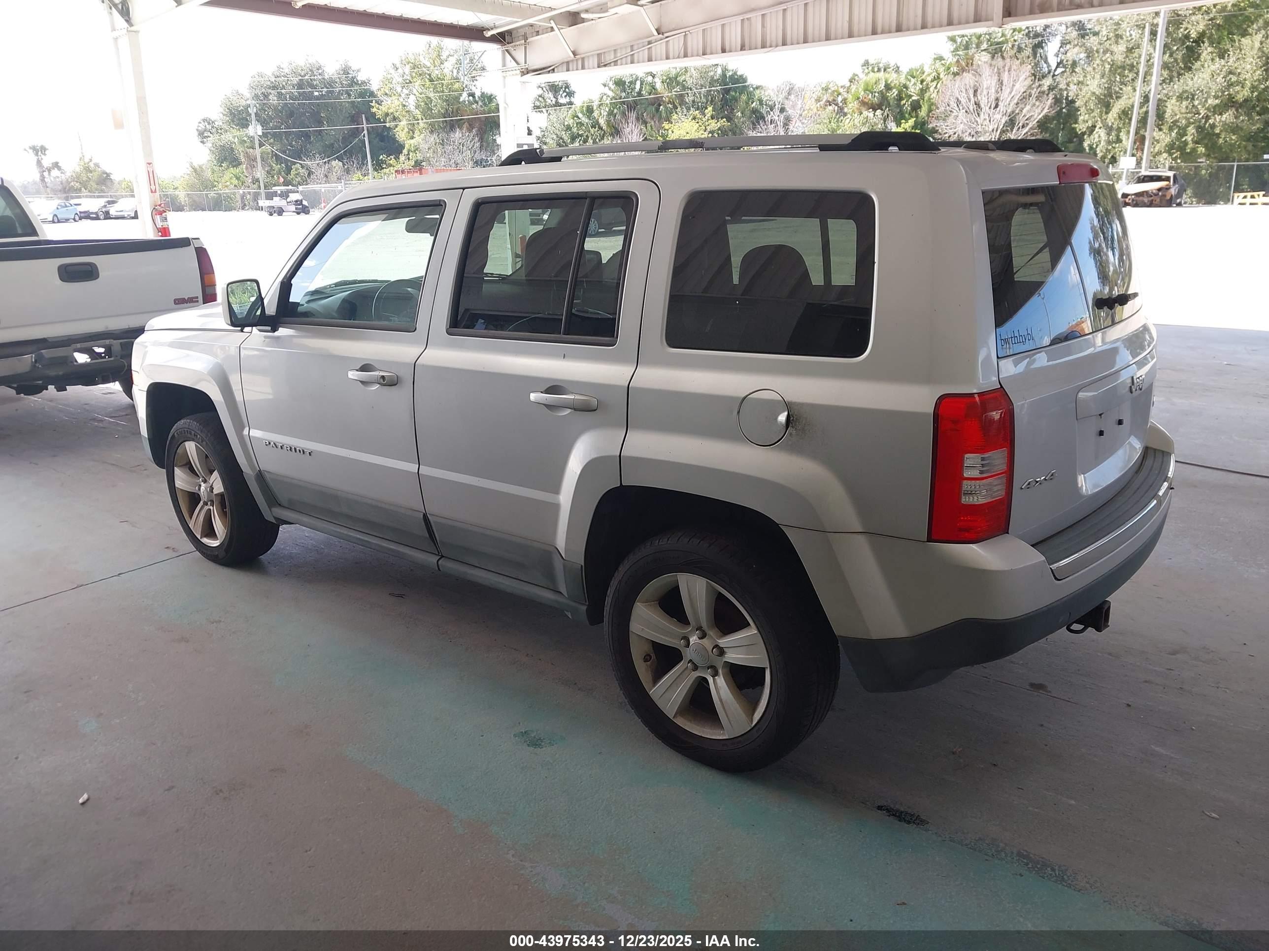 JEEP PATRIOT image 3
