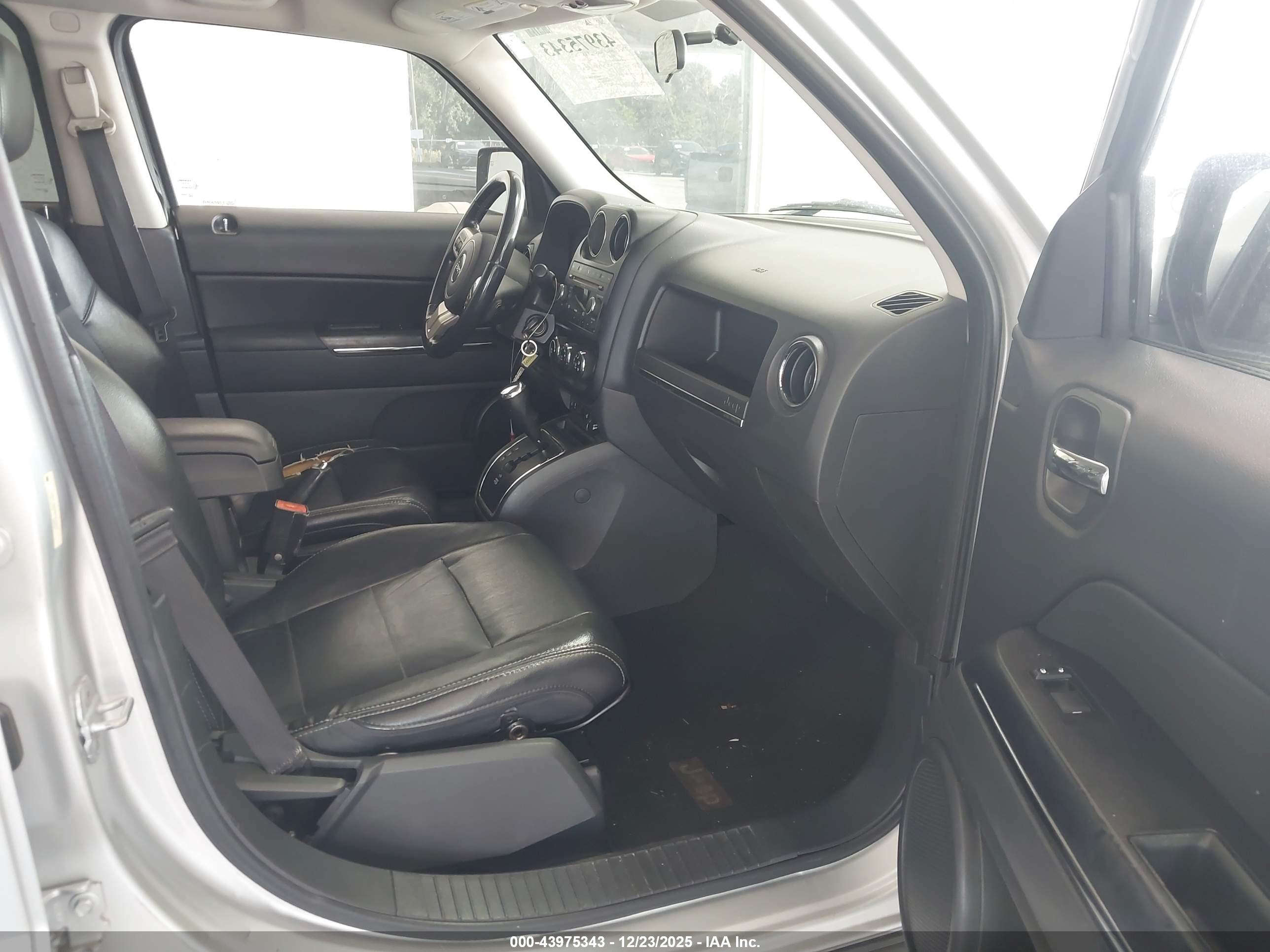 JEEP PATRIOT image 5
