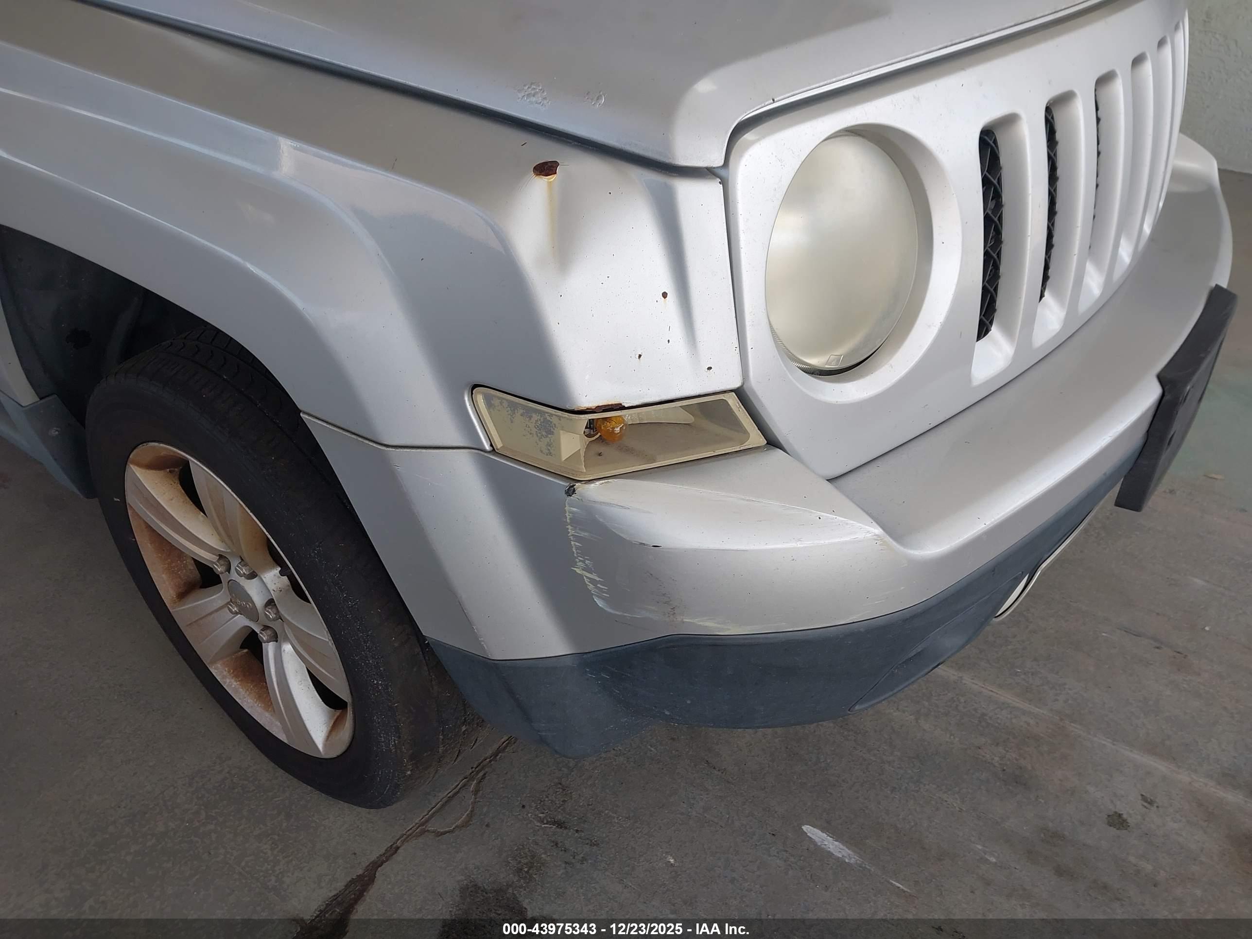 JEEP PATRIOT image 6