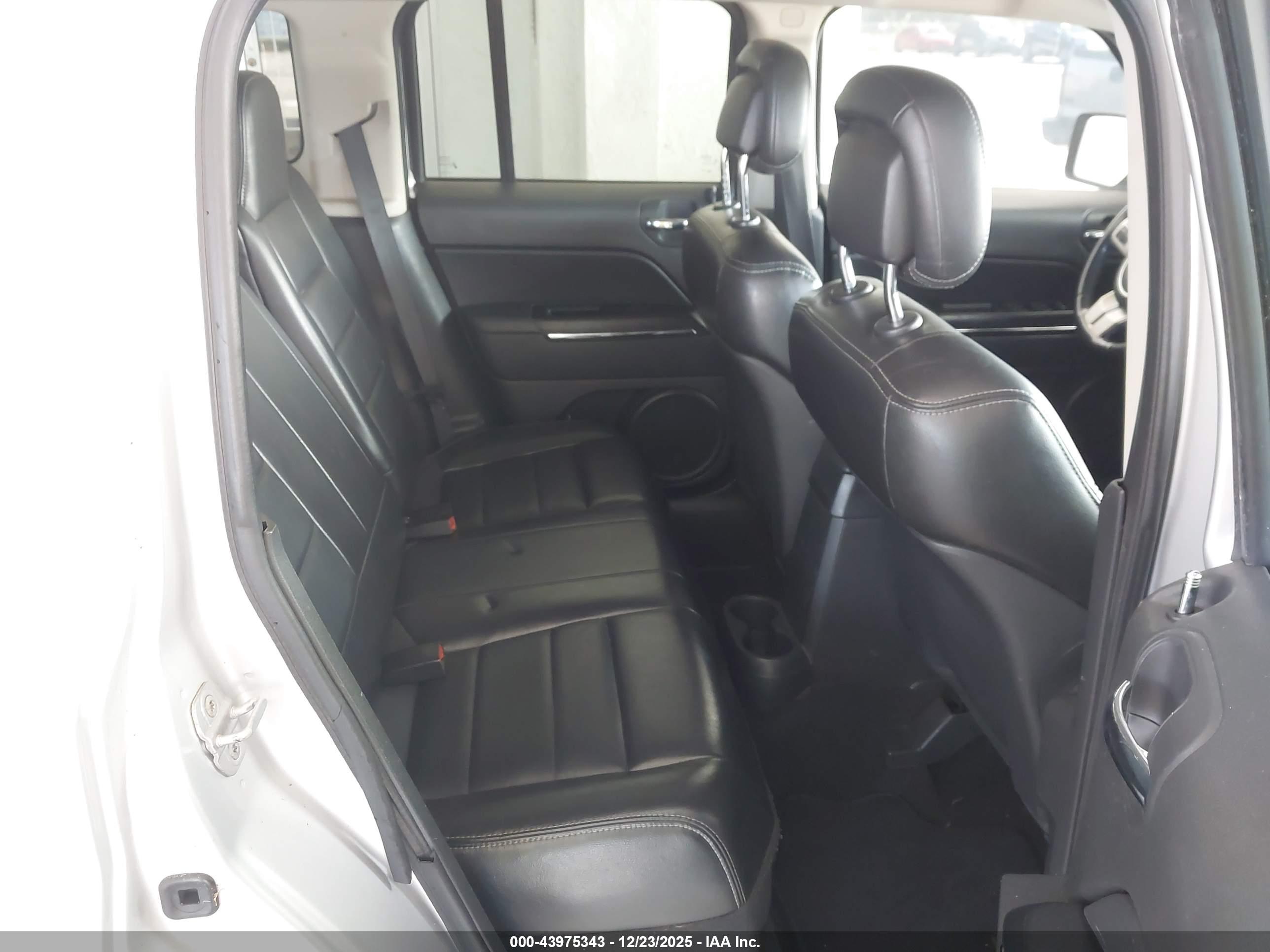 JEEP PATRIOT image 8