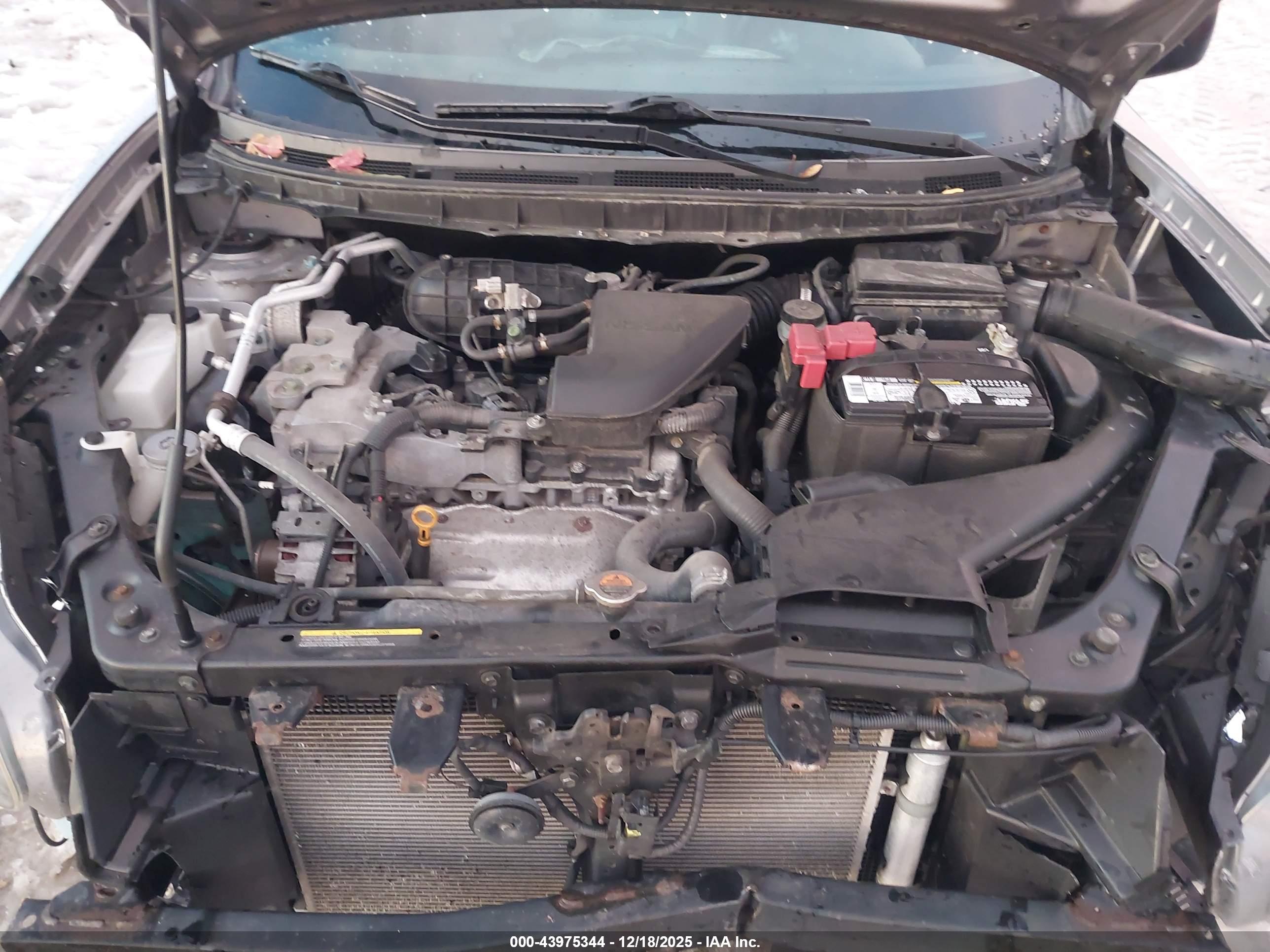 NISSAN ROGUE image 10