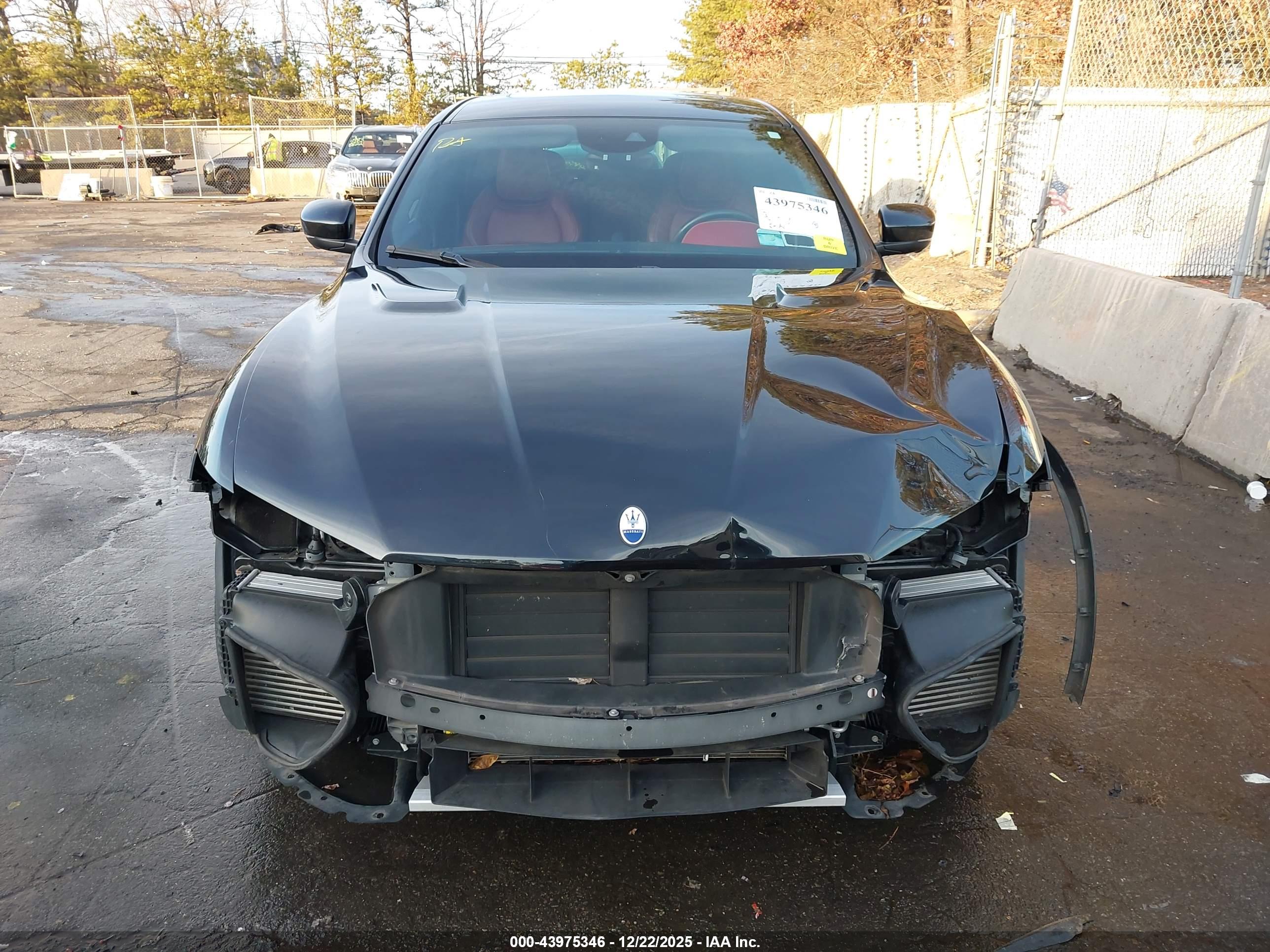 MASERATI LEVANTE image 6