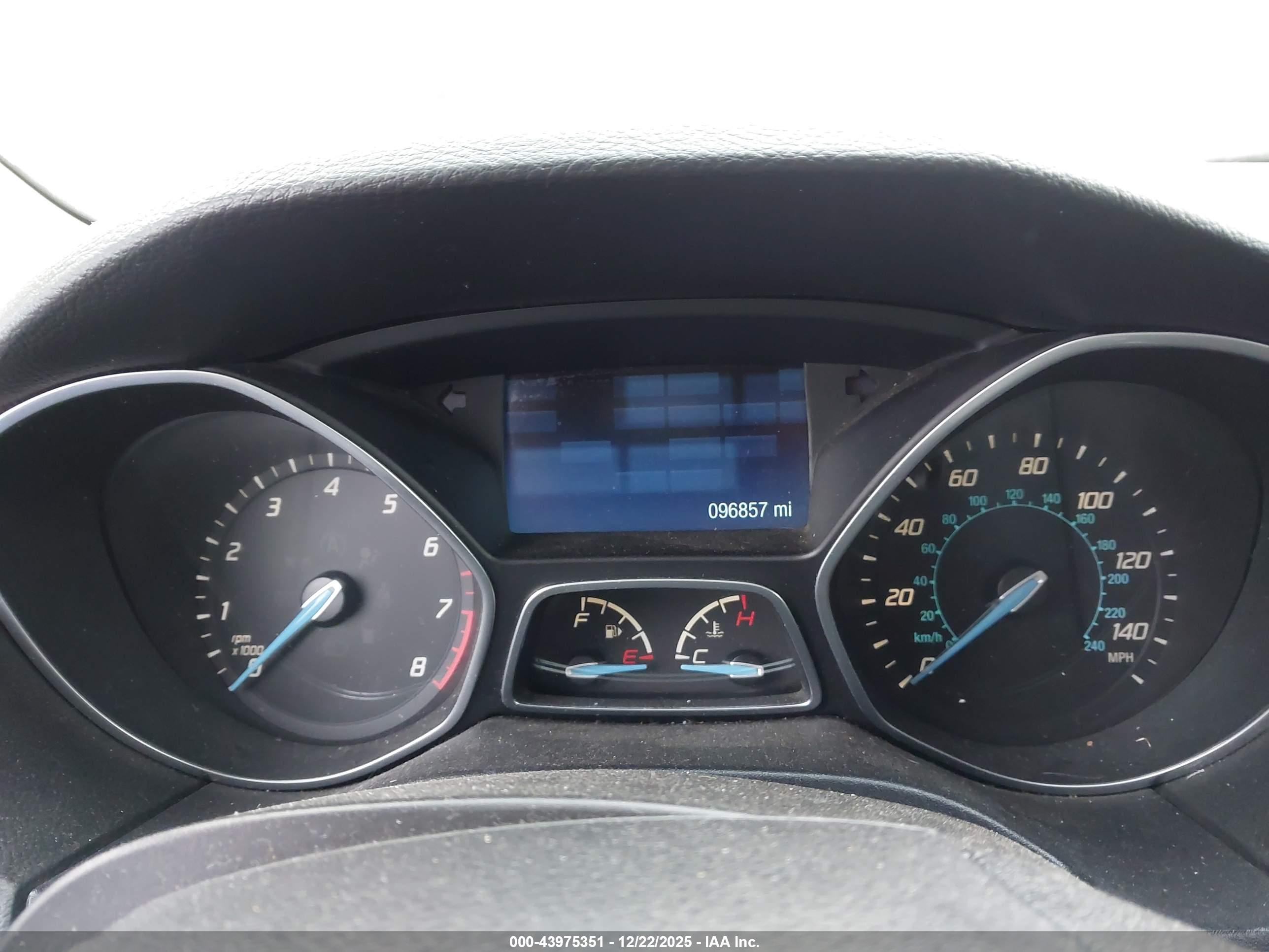 FORD FOCUS image 7