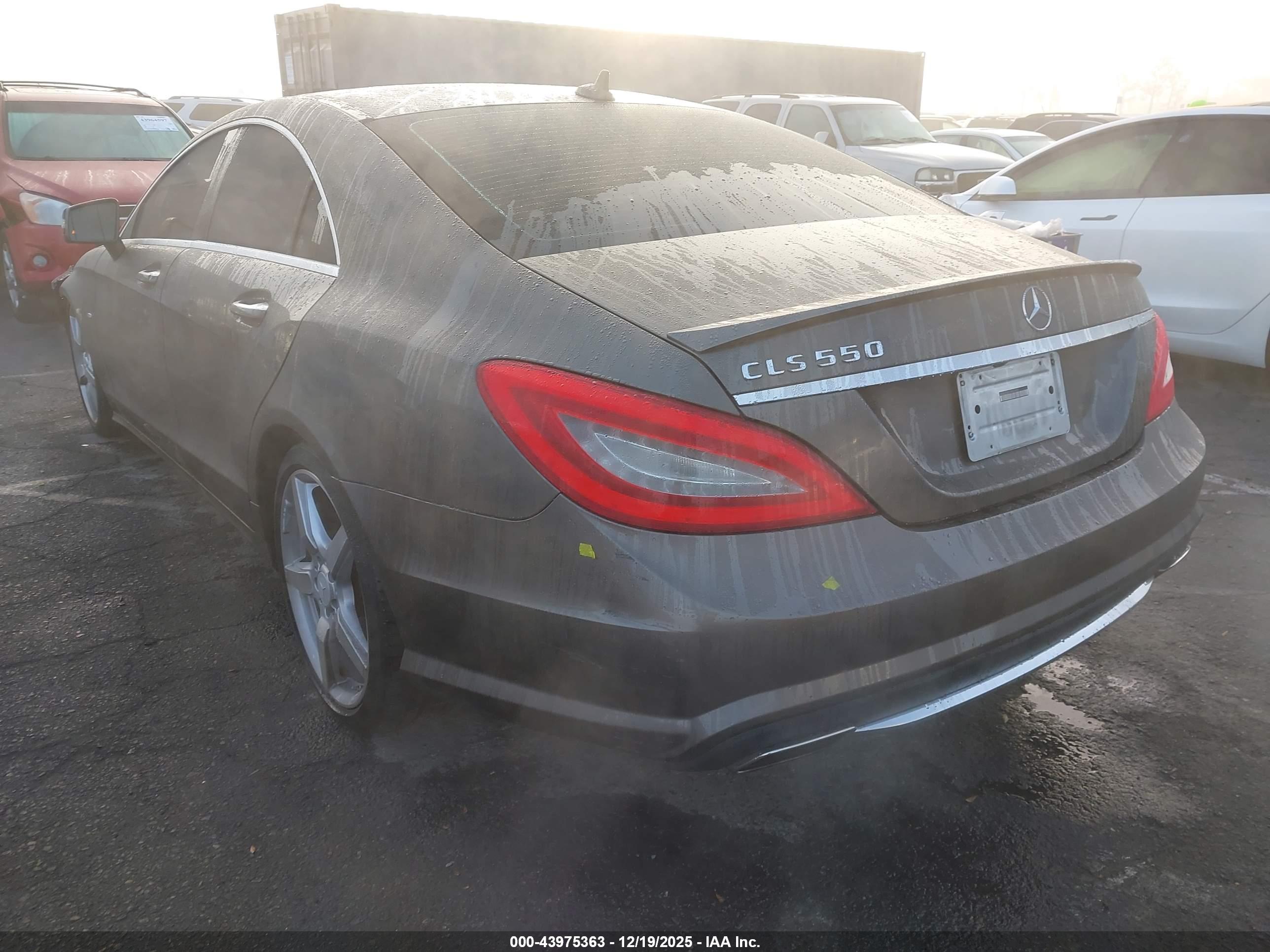 MERCEDES-BENZ CLS image 3