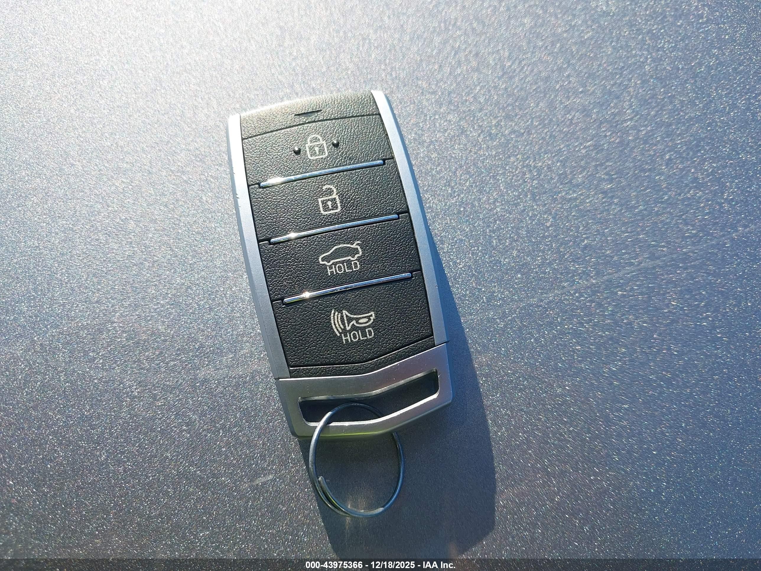 GENESIS G80 image 11