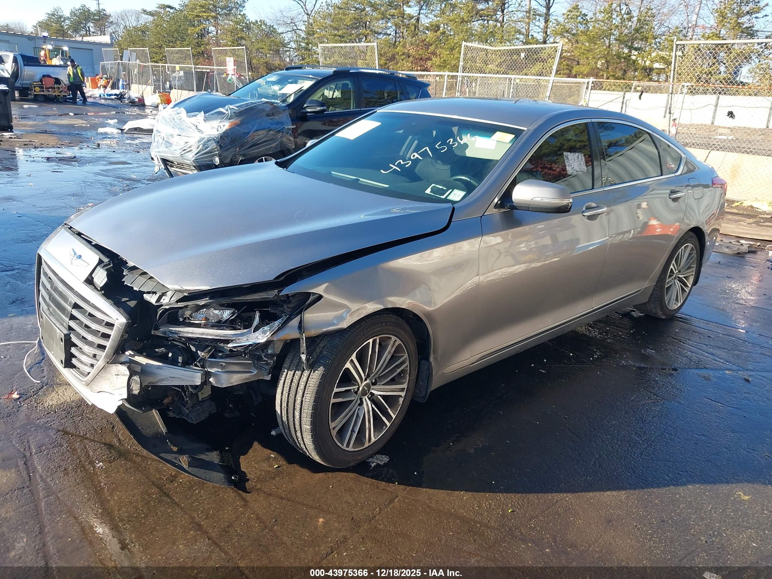 GENESIS G80 image 2