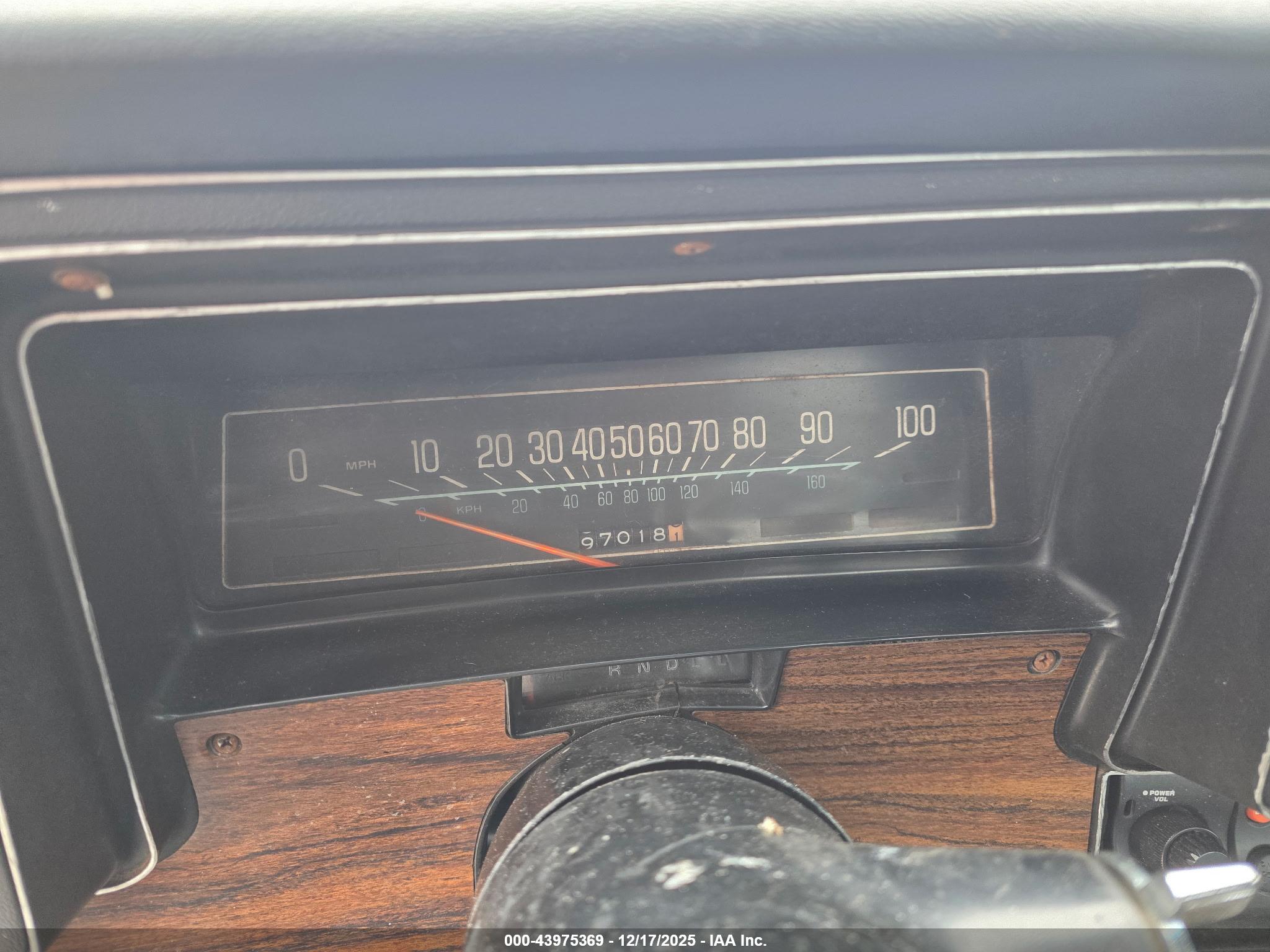 CHEVROLET EL image 7