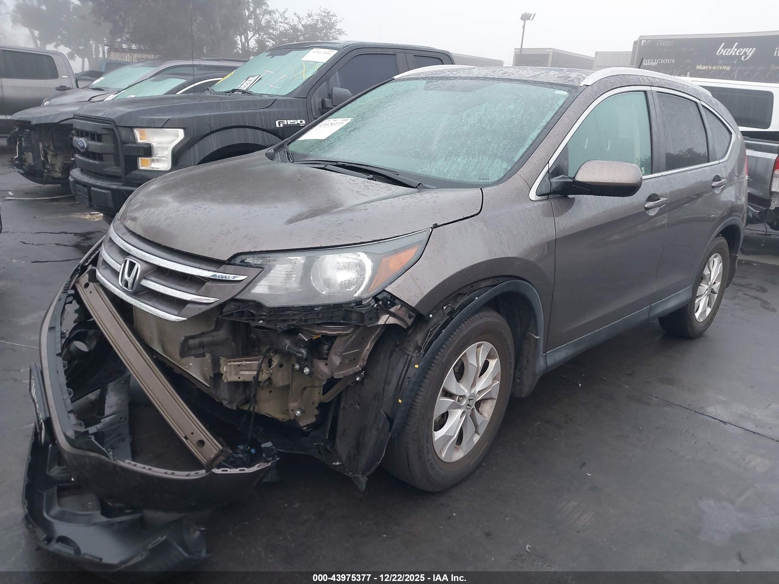 HONDA CR-V image 2