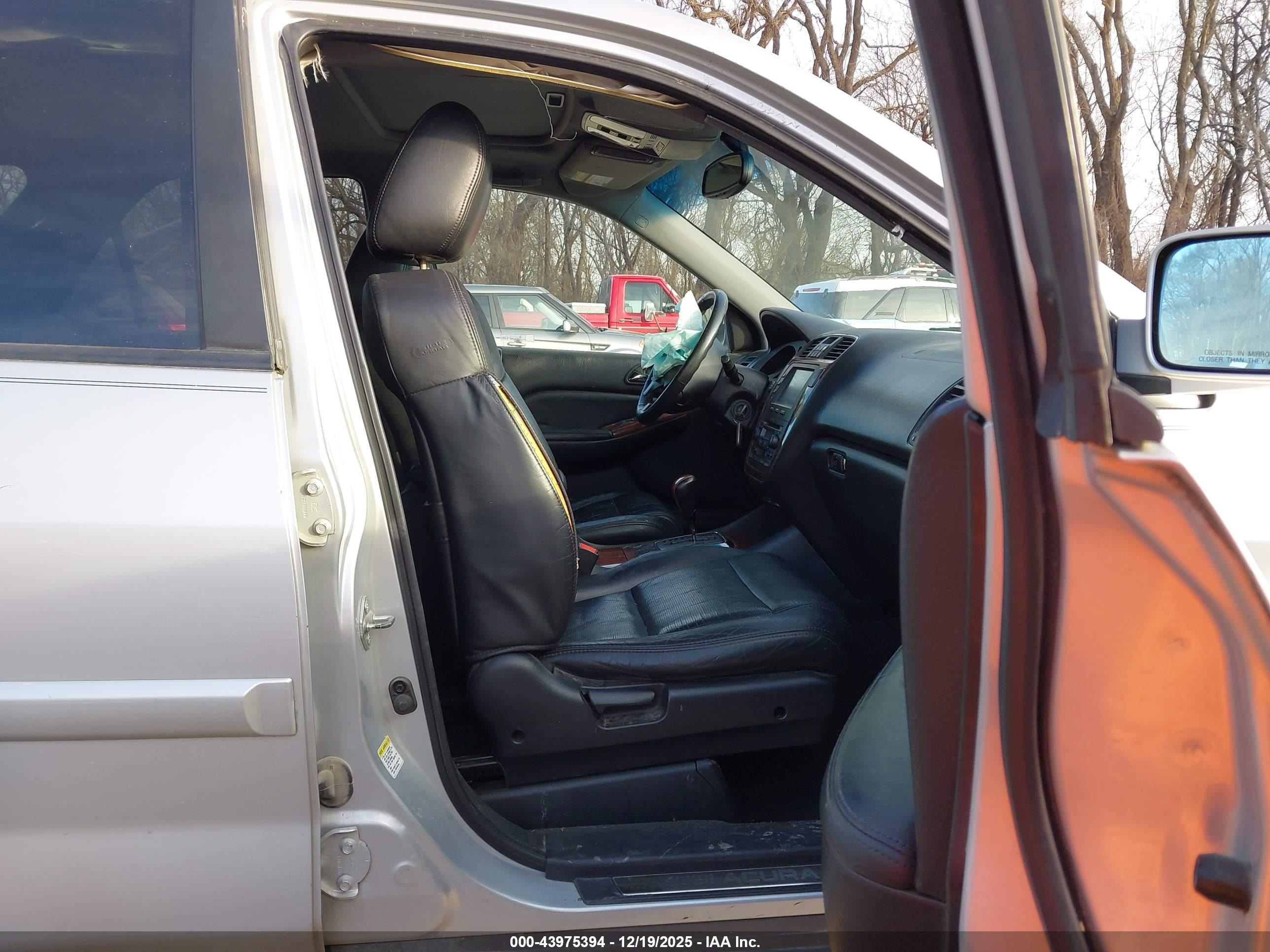 ACURA MDX image 5