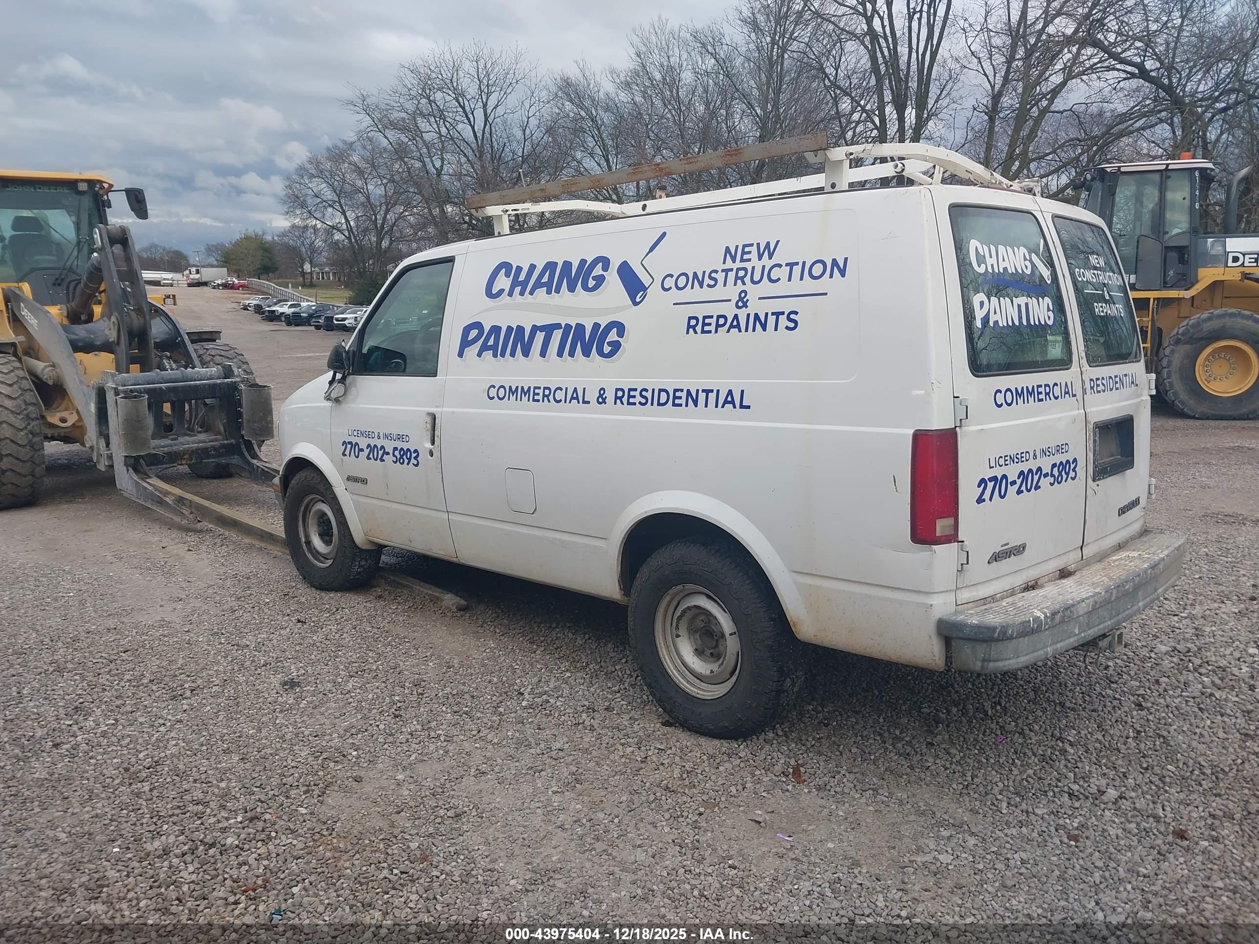 CHEVROLET ASTRO image 3