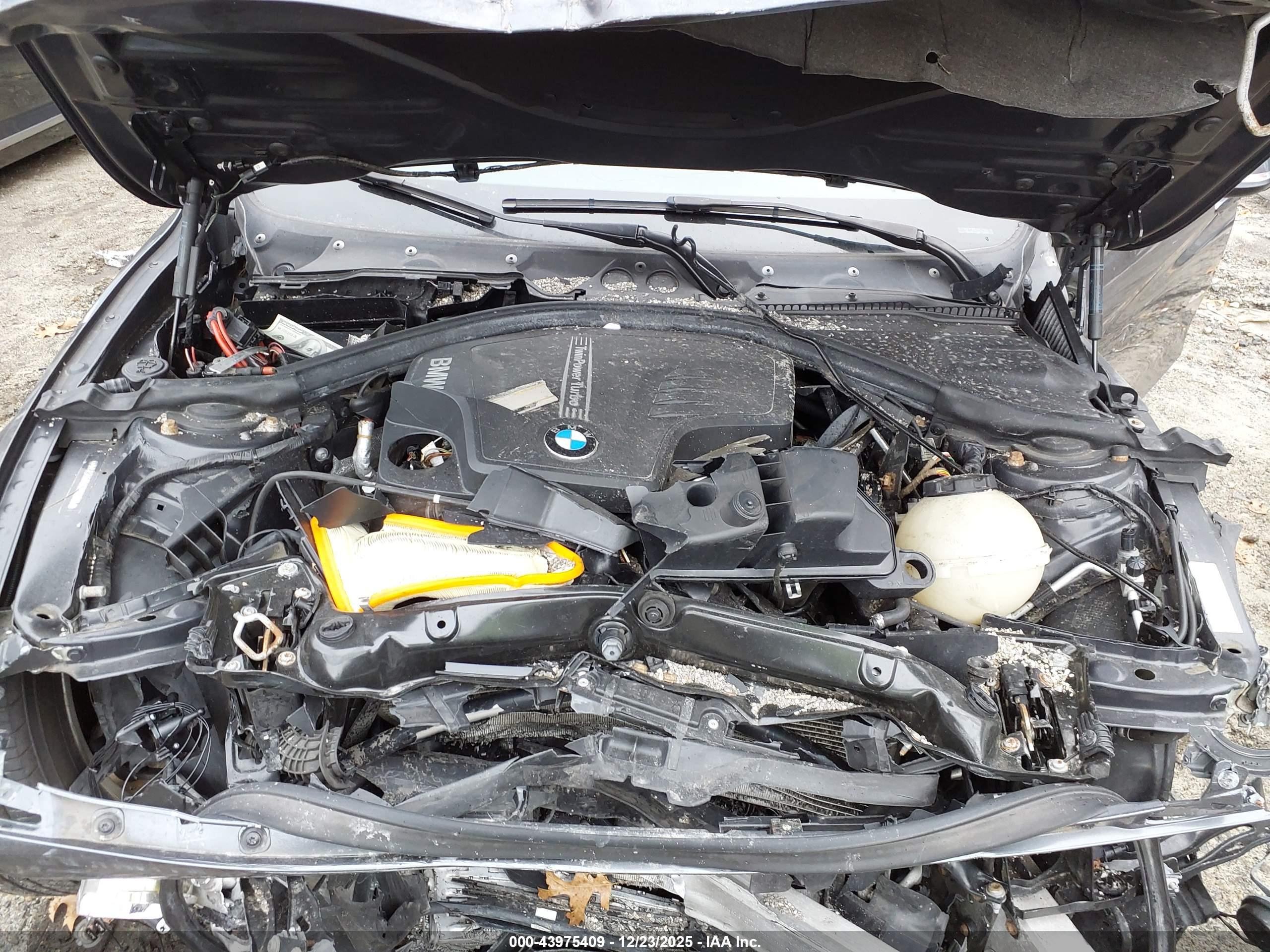 BMW 328I image 10