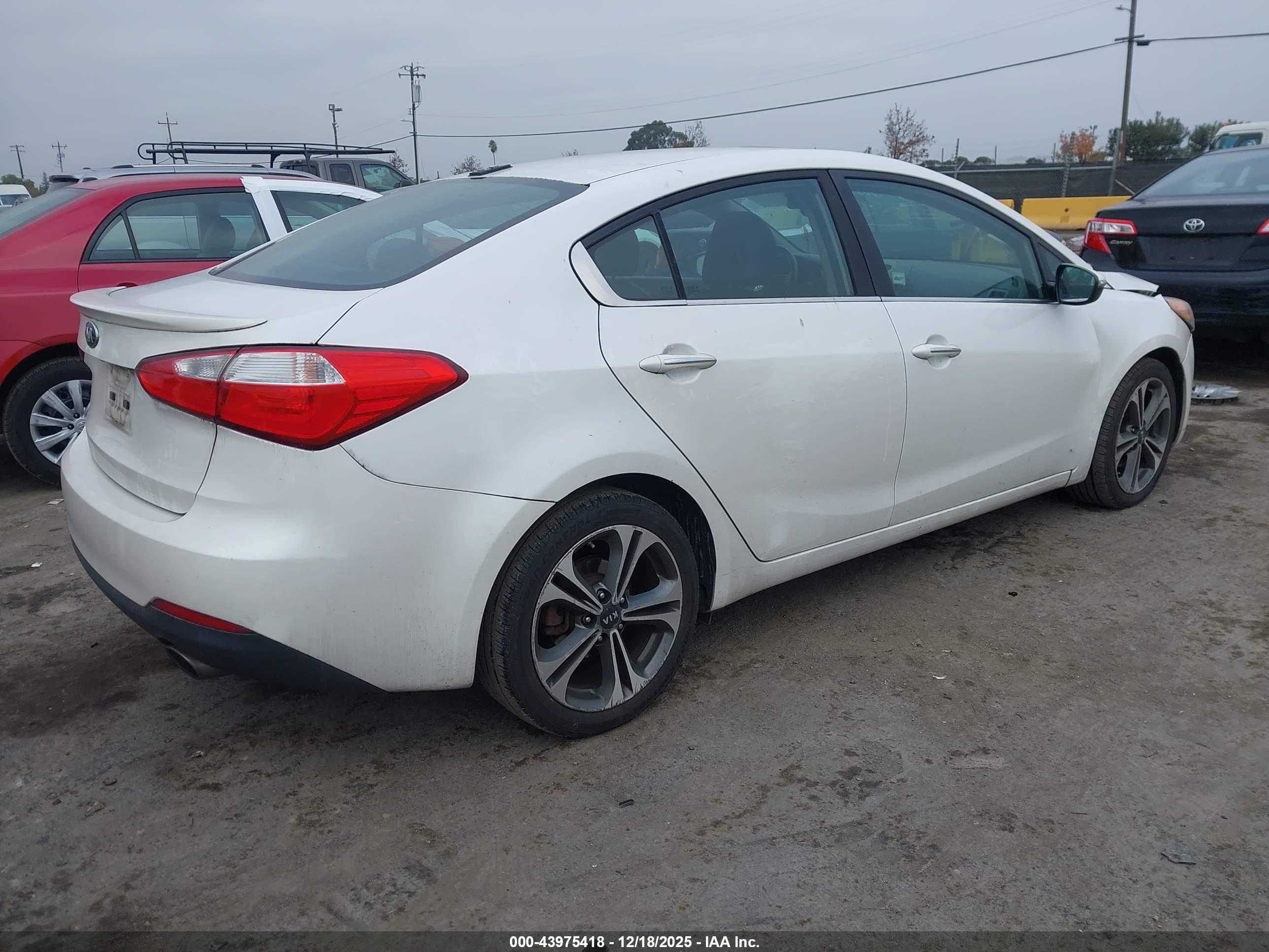 KIA FORTE image 4