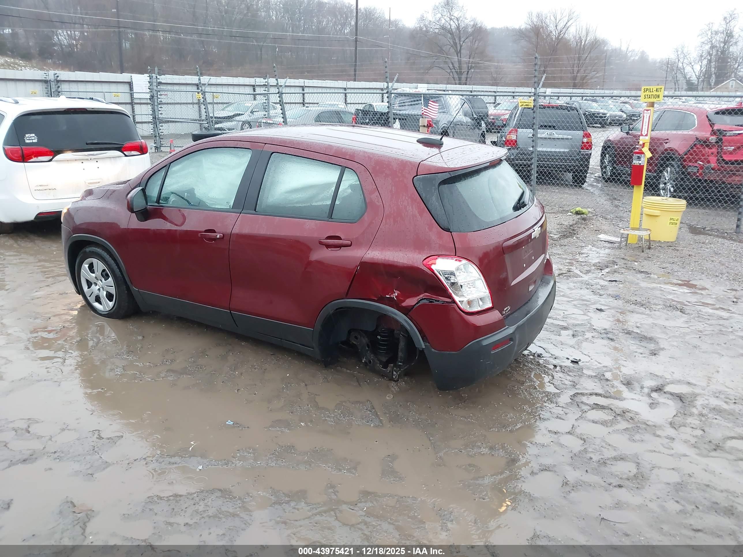 CHEVROLET TRAX image 3