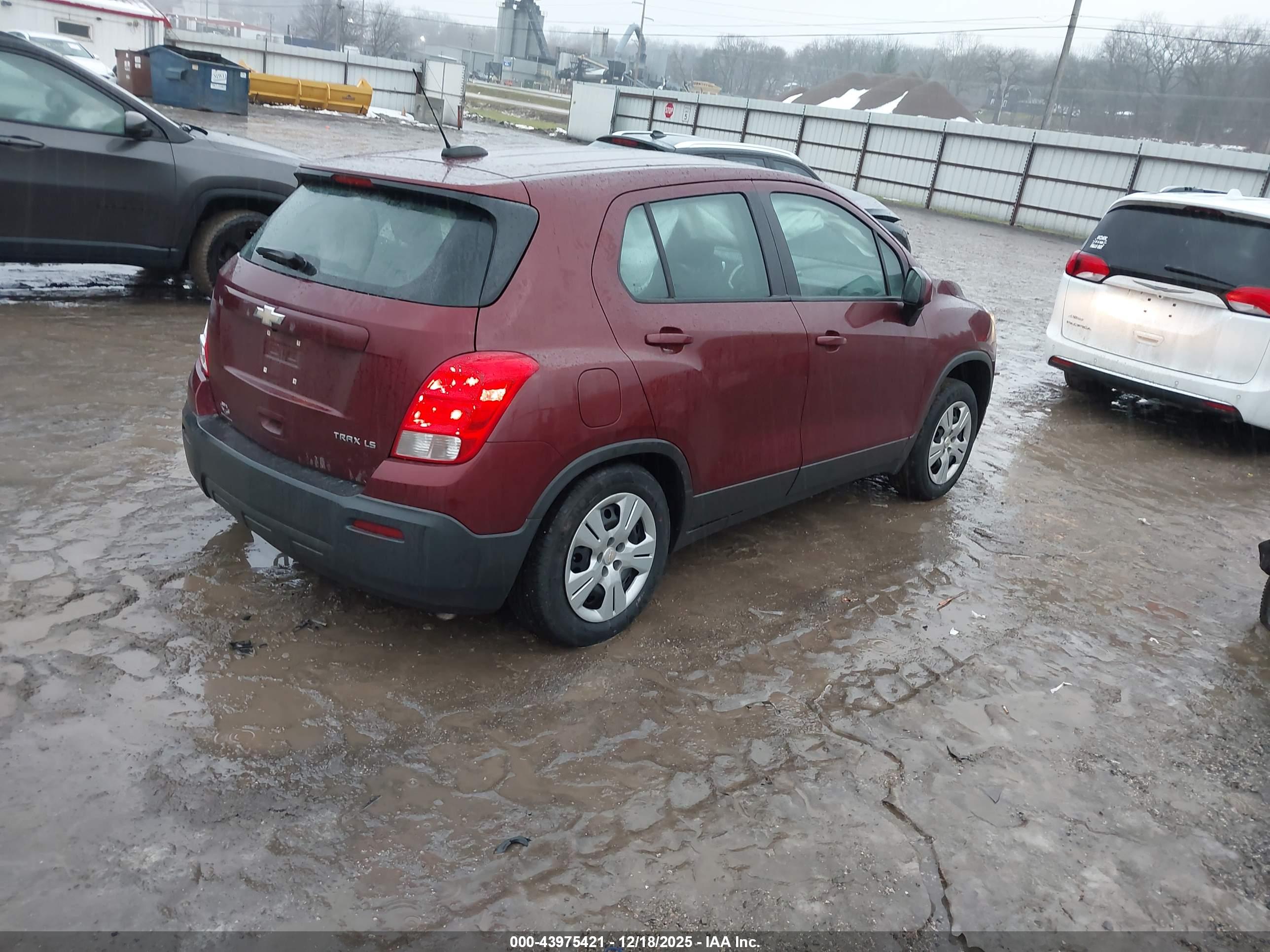 CHEVROLET TRAX image 4