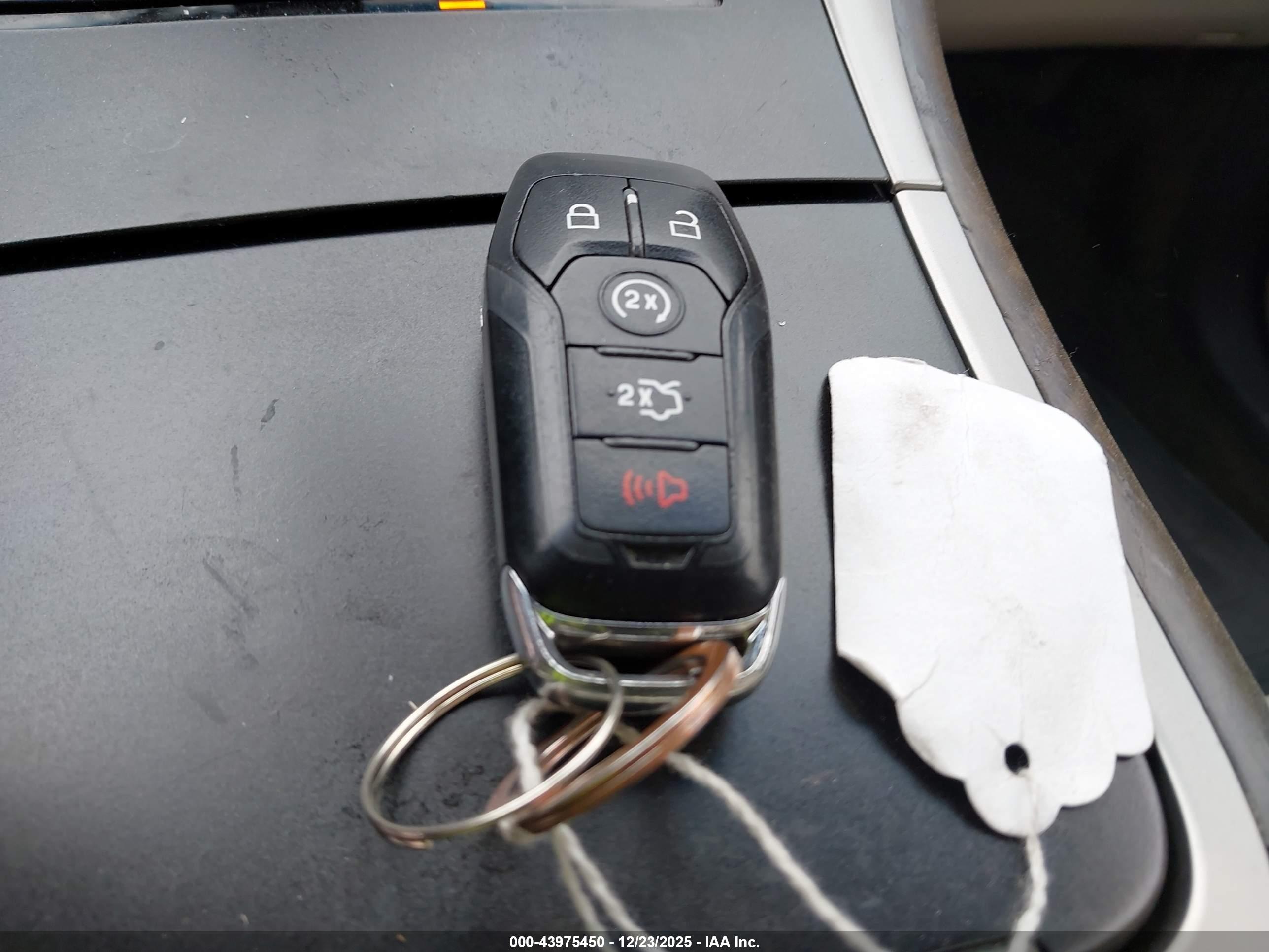 LINCOLN MKX image 11