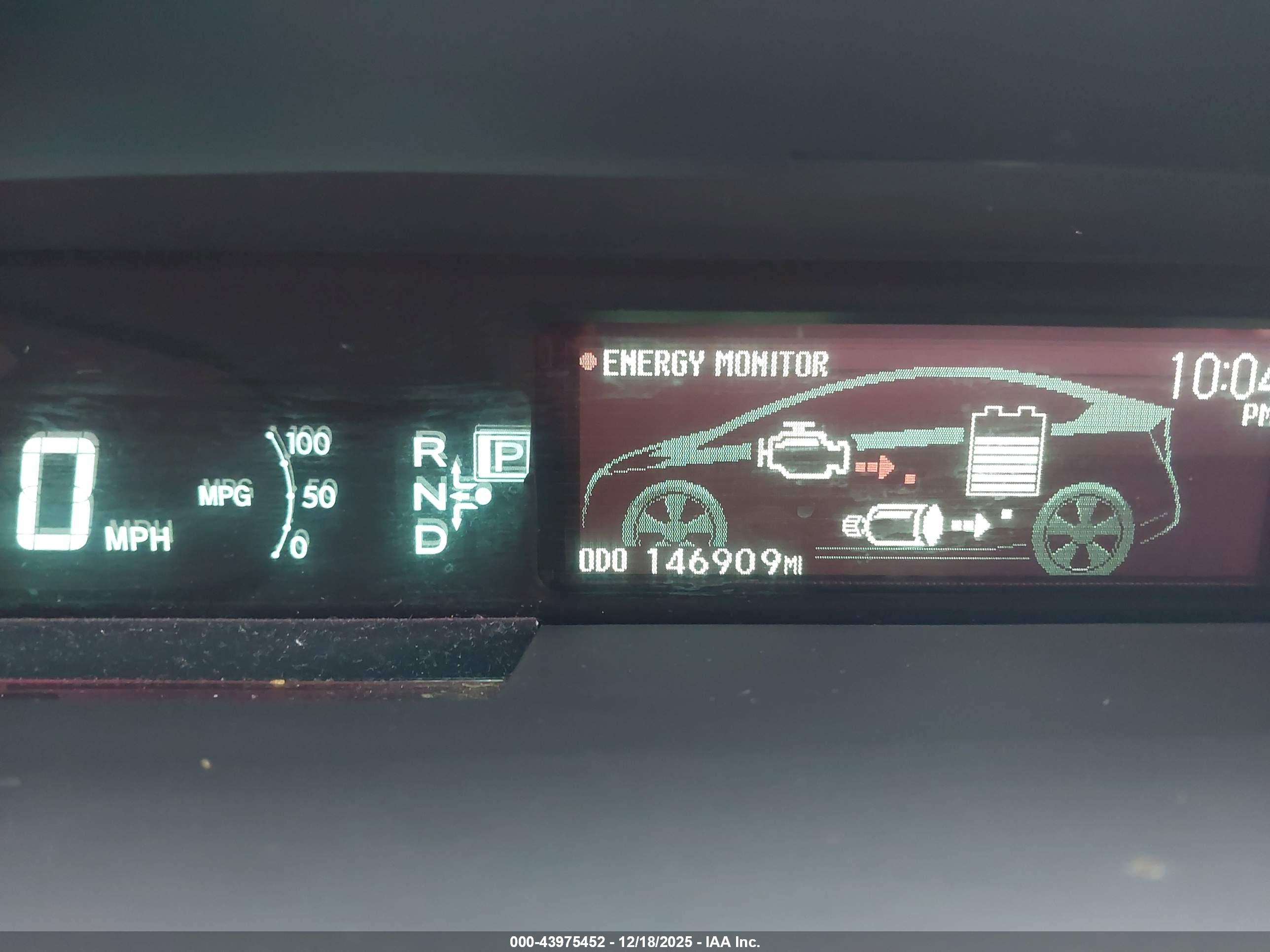 TOYOTA PRIUS image 7