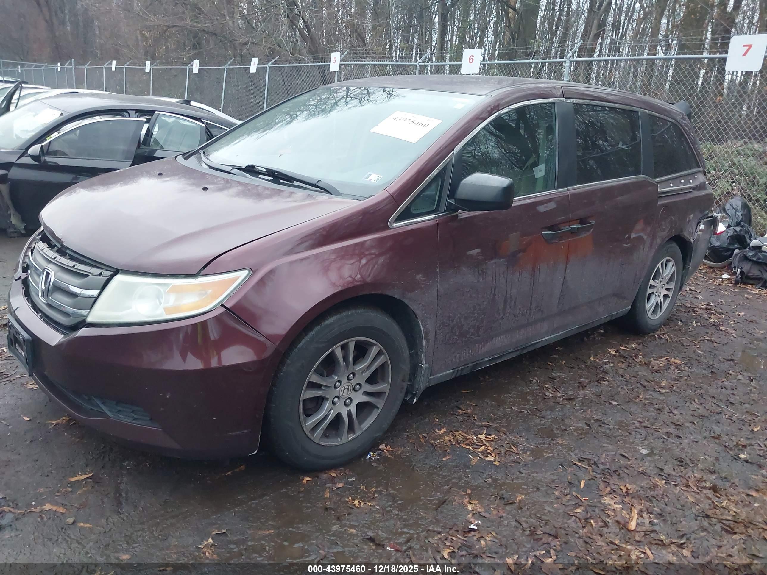 HONDA ODYSSEY image 2