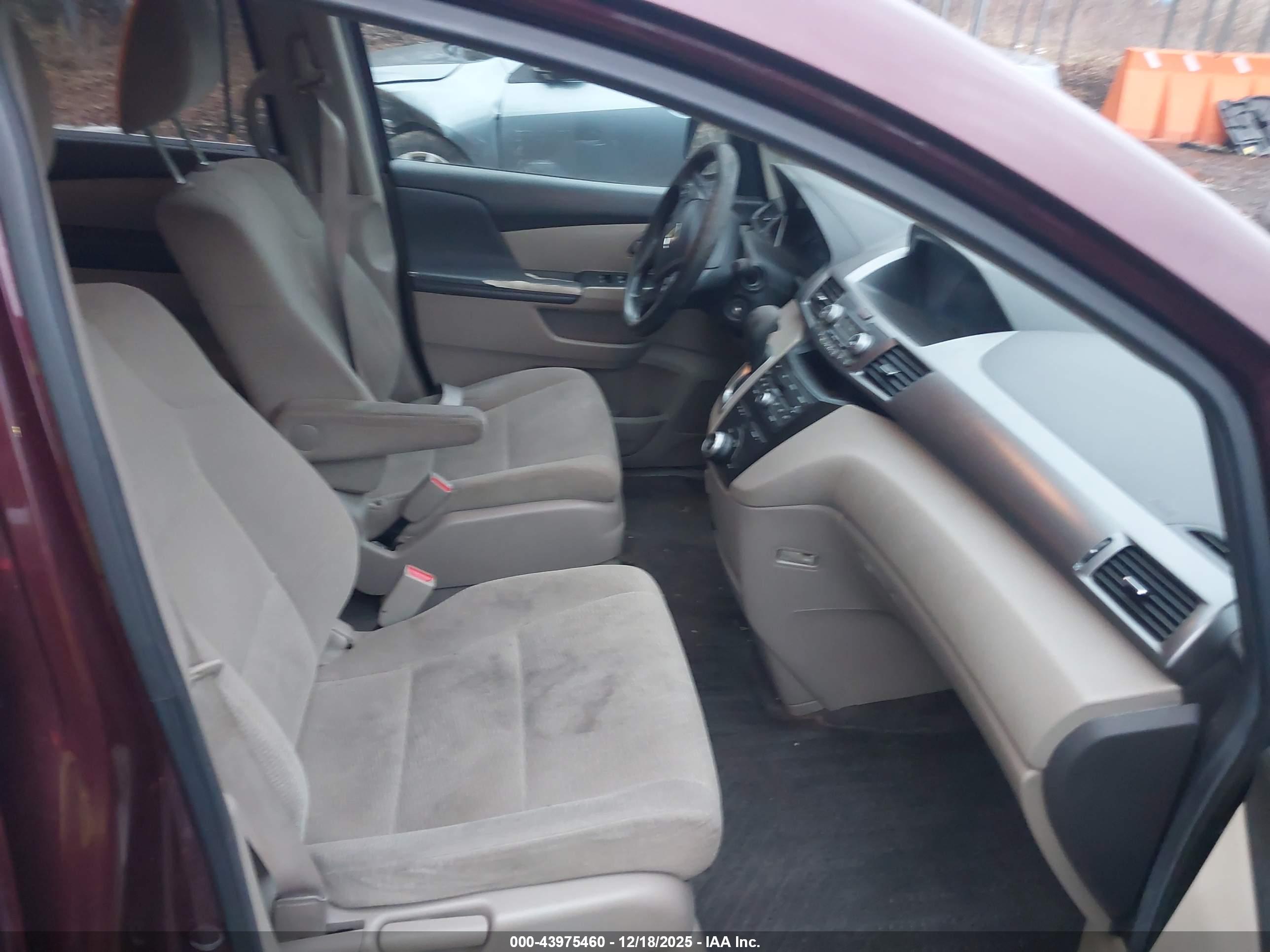 HONDA ODYSSEY image 5