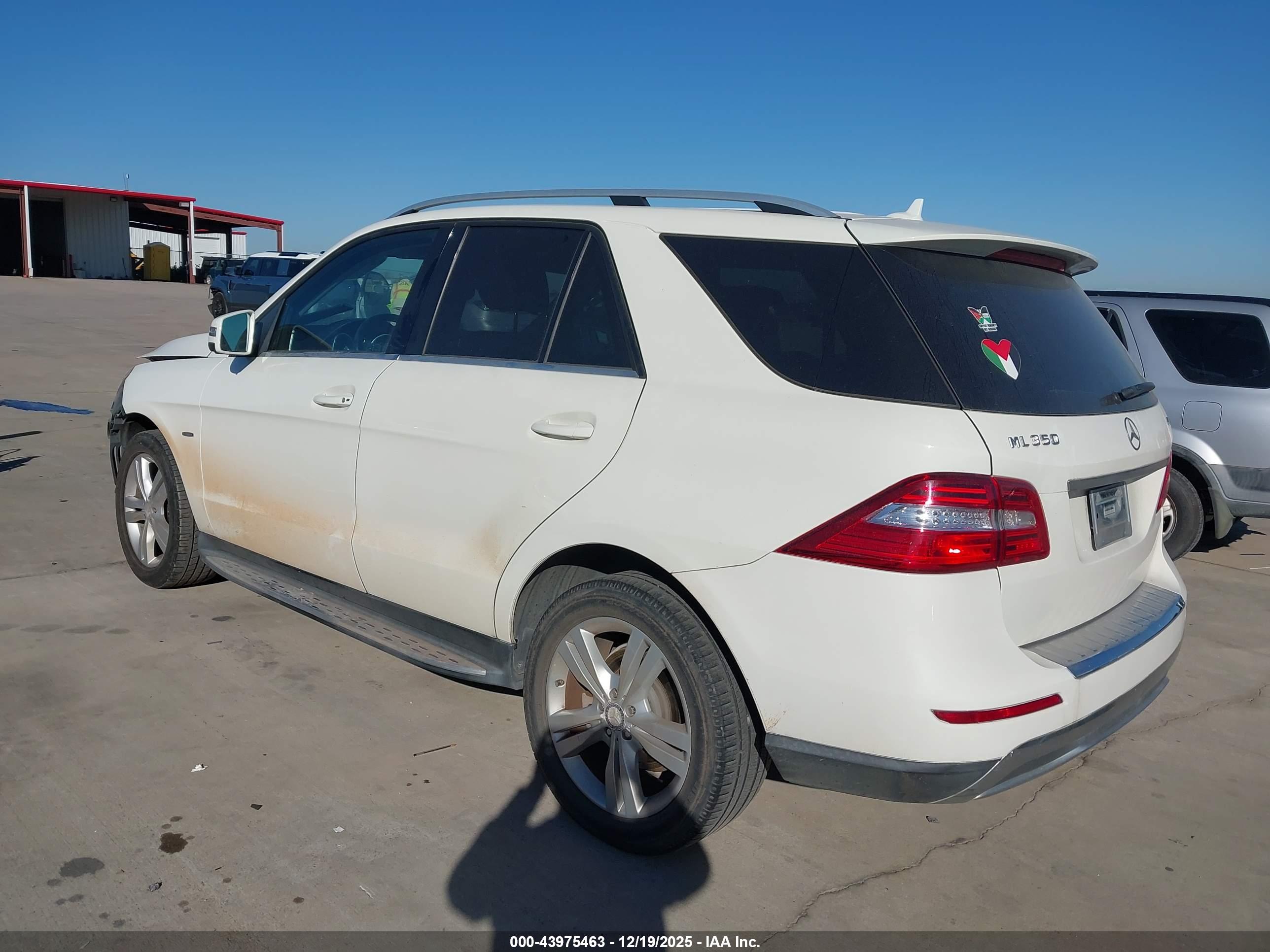 MERCEDES-BENZ ML image 3