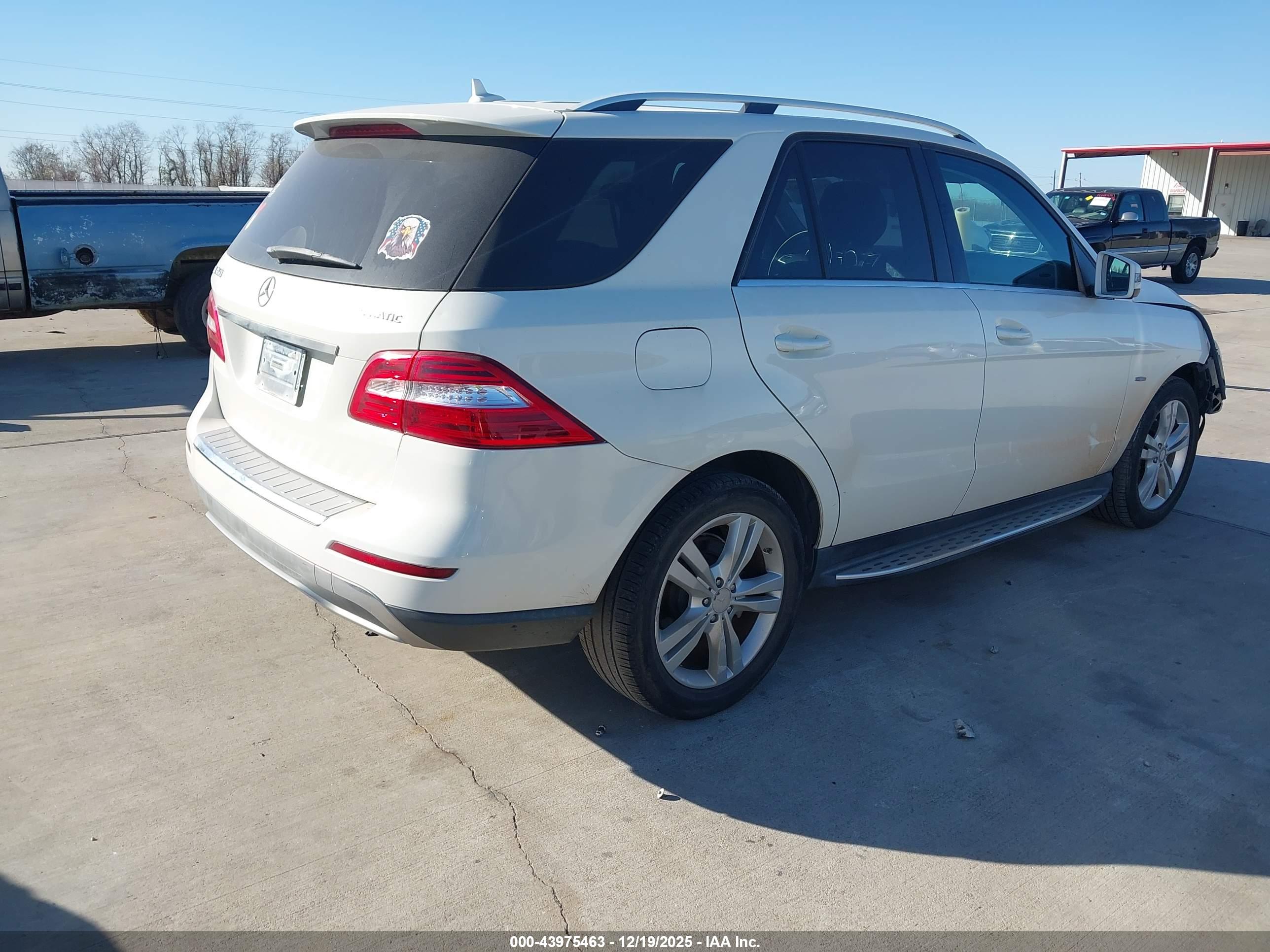 MERCEDES-BENZ ML image 4