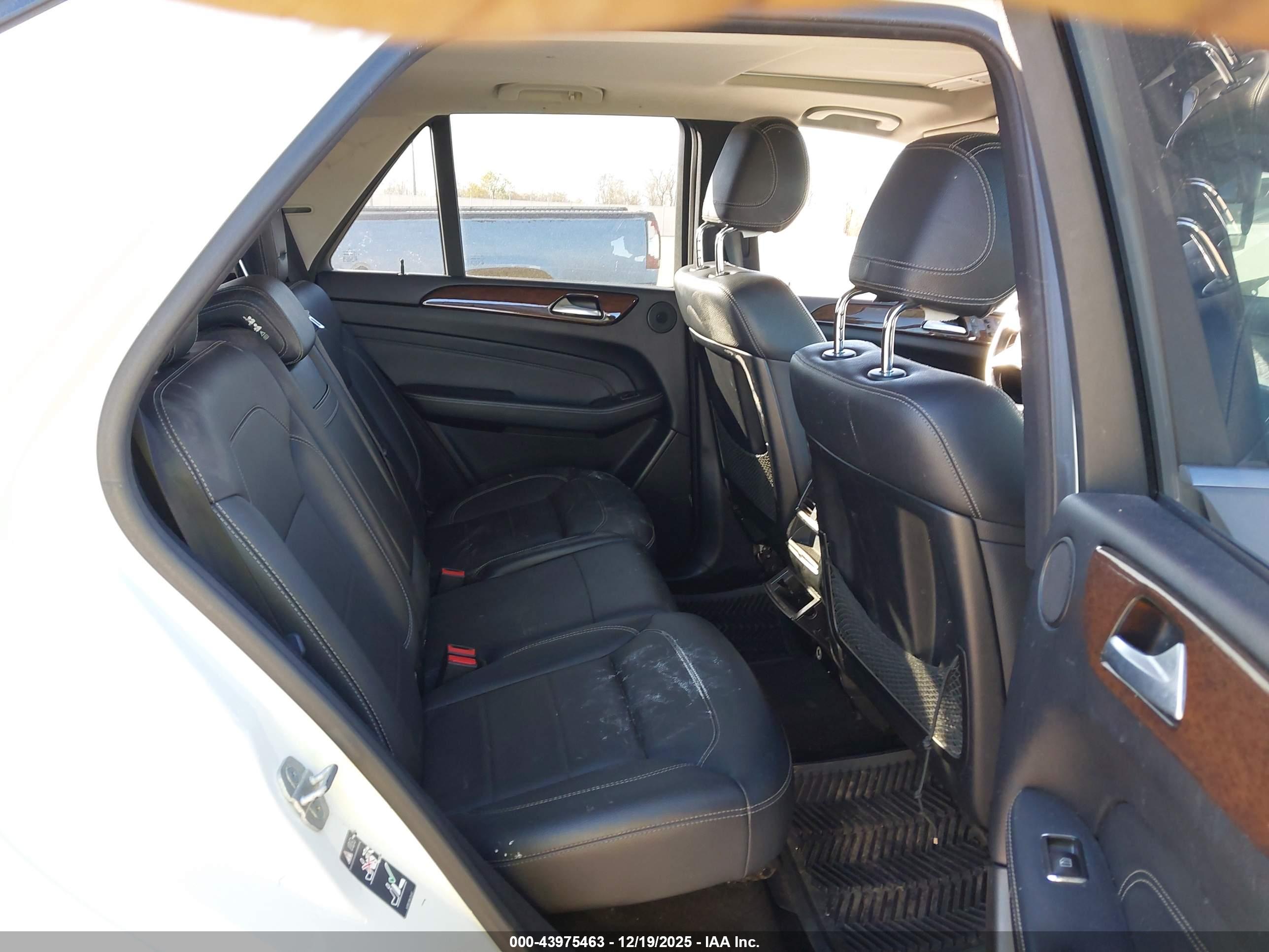 MERCEDES-BENZ ML image 8