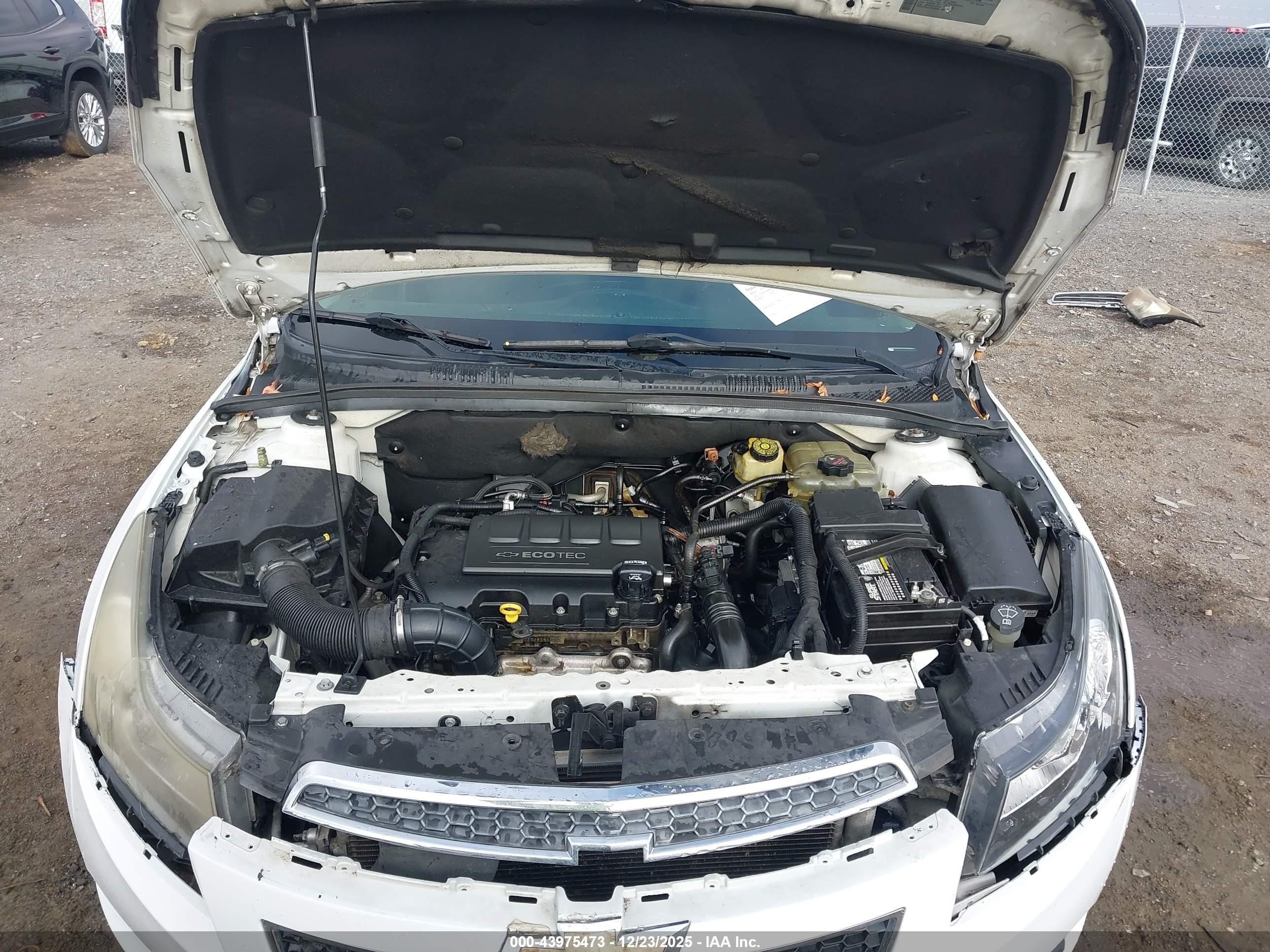CHEVROLET CRUZE image 10