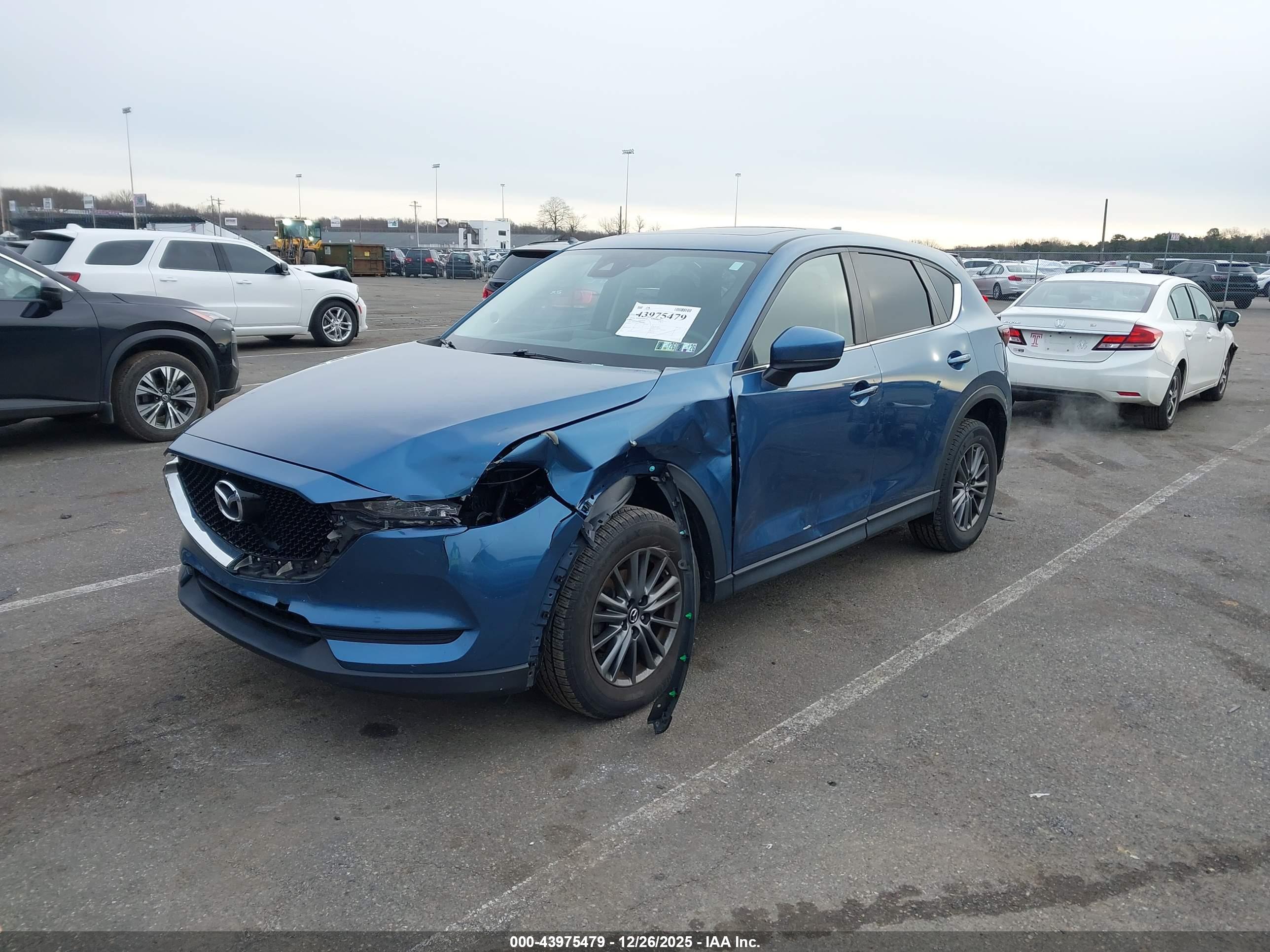MAZDA CX-5 image 2