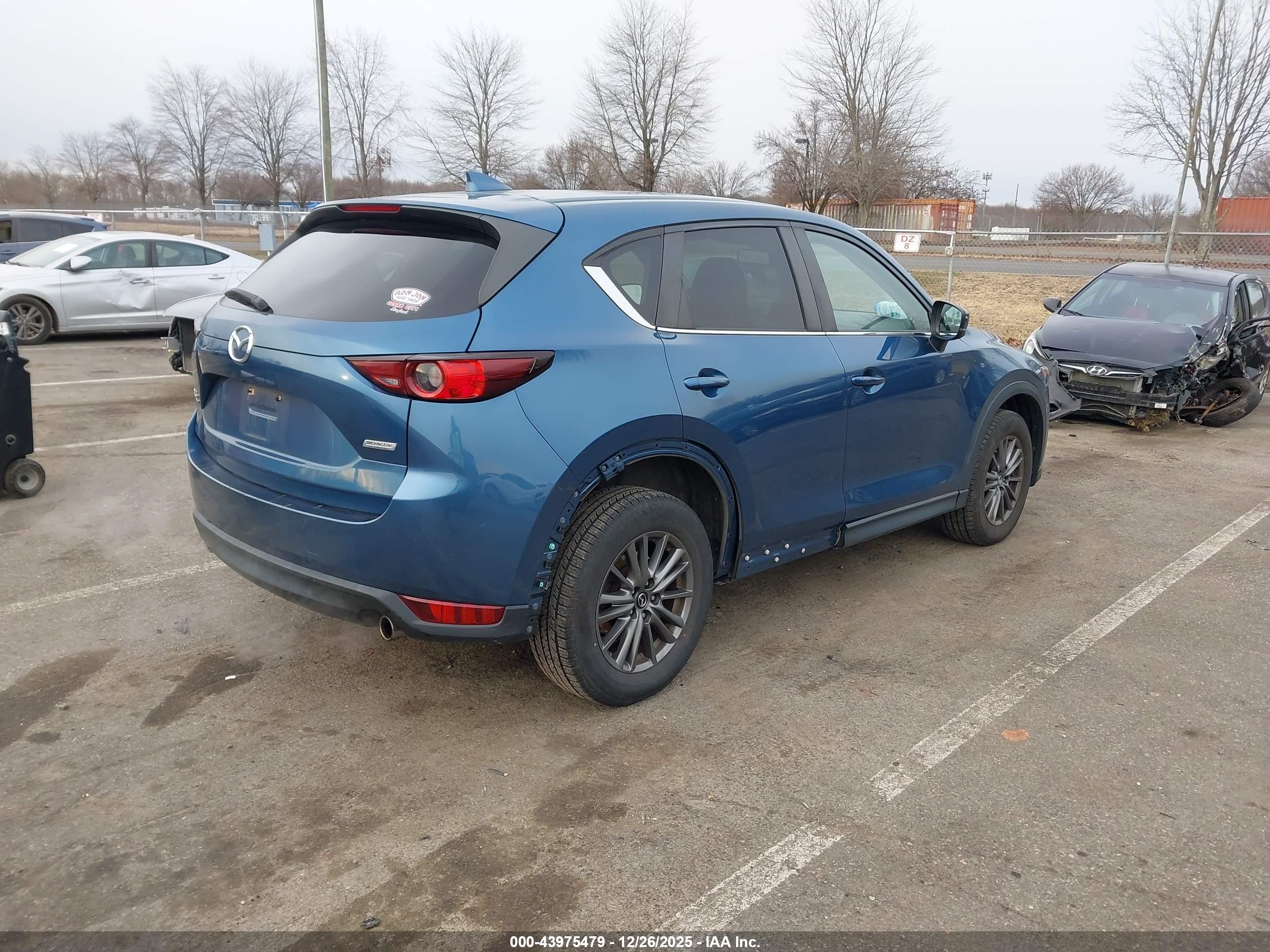 MAZDA CX-5 image 4