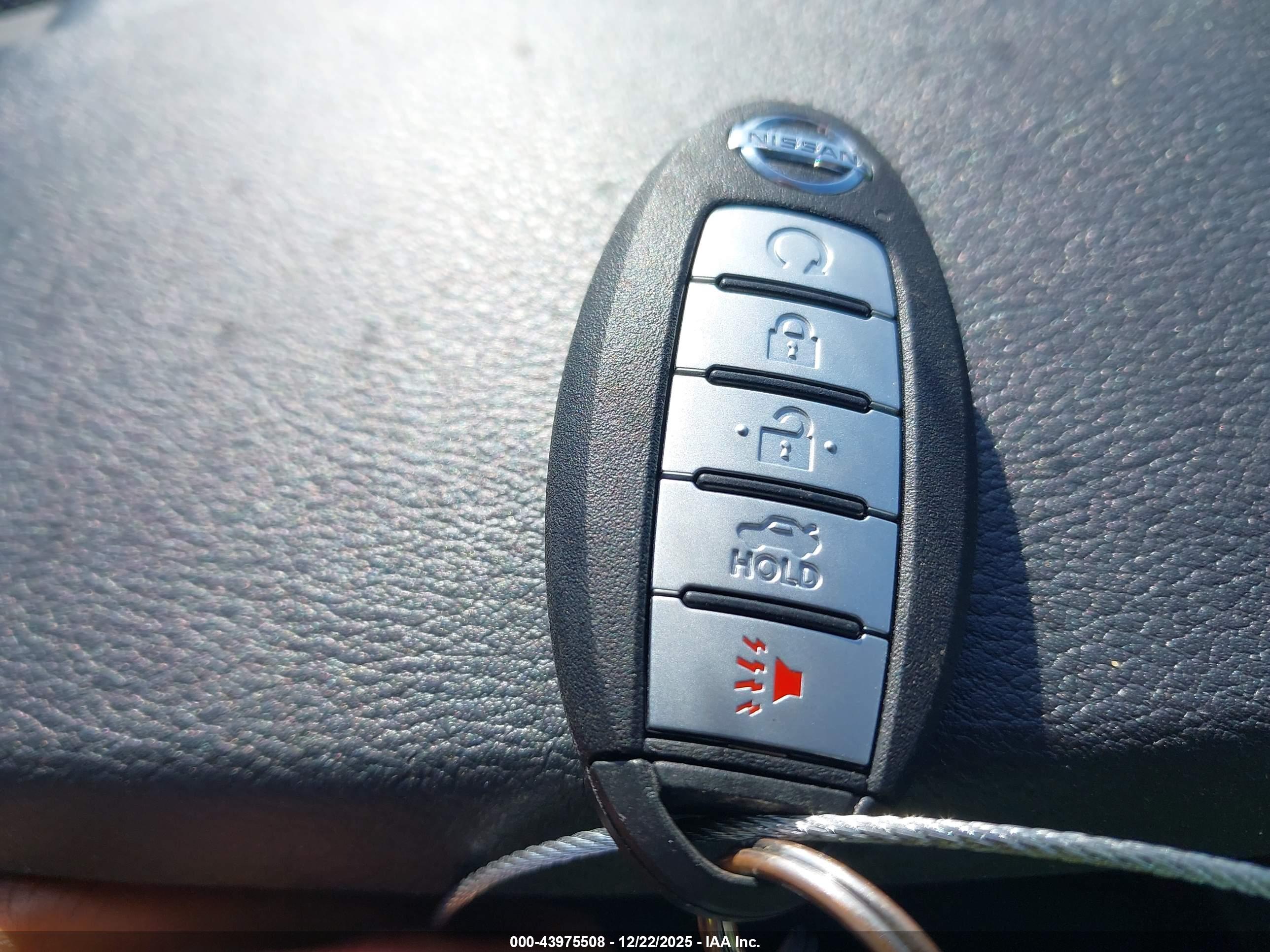 NISSAN ALTIMA image 11